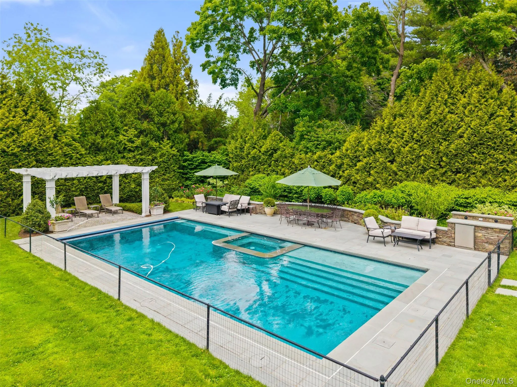 64 Stratton Road, Scarsdale, NY, 7 Bedrooms Bedrooms, 14 Rooms Rooms,6 BathroomsBathrooms,Residential,For Rent,Stratton,0,1004678 64 Stratton Road, Scarsdale, NY, 7 Bedrooms Bedrooms, 14 Rooms Rooms,6 BathroomsBathrooms,Residential,For Rent,Stratton,0,1004678