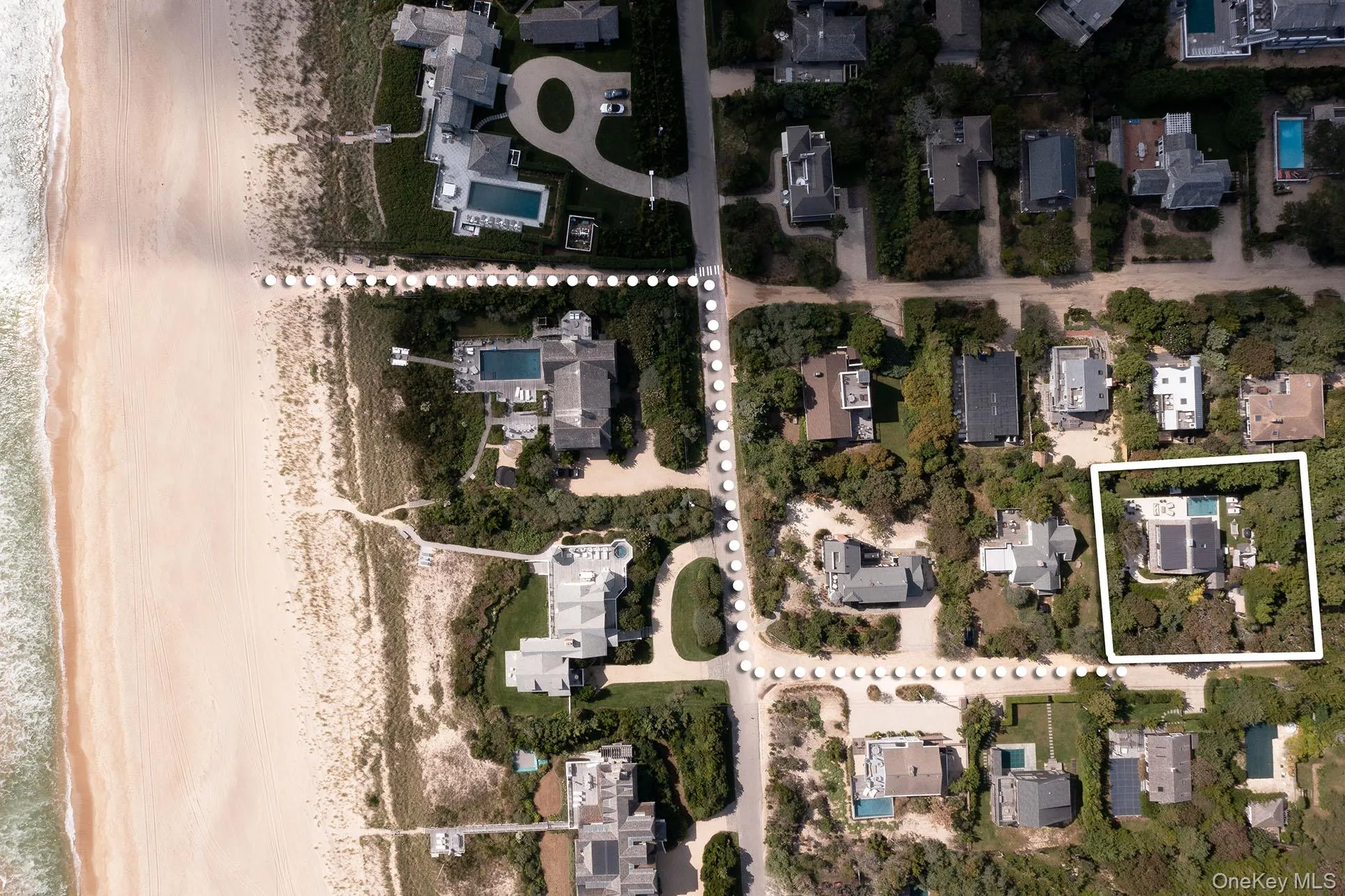 74 Hampton Lane, East Hampton, NY, 5 Bedrooms Bedrooms, 8 Rooms Rooms,4 BathroomsBathrooms,Residential,For Rent,Hampton,0,1004680 74 Hampton Lane, East Hampton, NY, 5 Bedrooms Bedrooms, 8 Rooms Rooms,4 BathroomsBathrooms,Residential,For Rent,Hampton,0,1004680