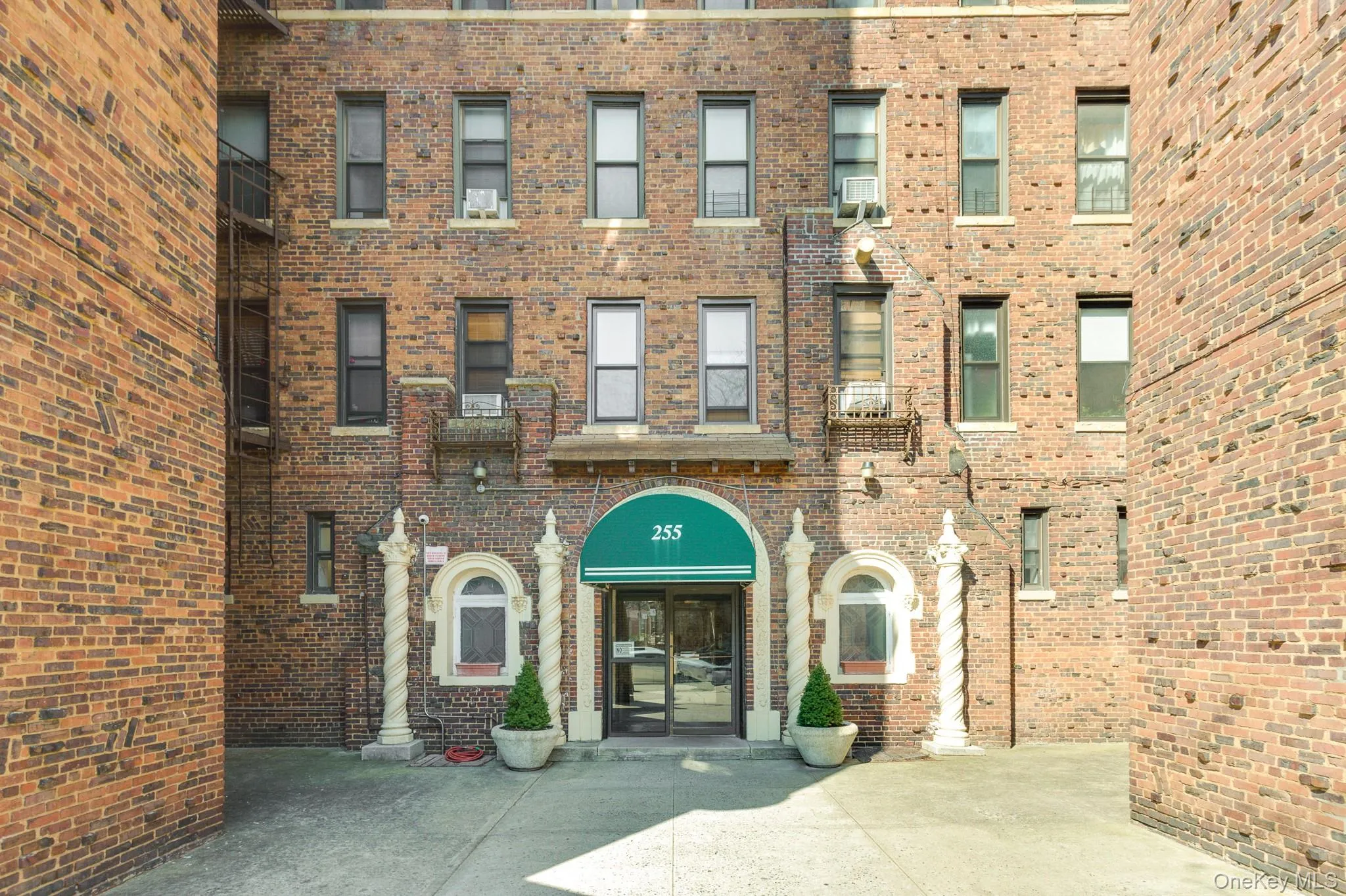 255 79th Street, New York, NY, 1 Bedroom Bedrooms, 3 Rooms Rooms,1 BathroomBathrooms,Residential,For Rent,79th,0,1004683 255 79th Street, New York, NY, 1 Bedroom Bedrooms, 3 Rooms Rooms,1 BathroomBathrooms,Residential,For Rent,79th,0,1004683