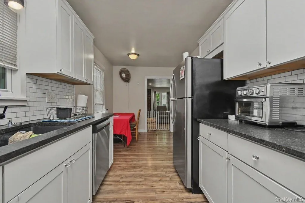 4 Jerome Drive, Patterson, NY, 2 Bedrooms Bedrooms, 4 Rooms Rooms,1 BathroomBathrooms,Residential,For Rent,Jerome,0,1004691 4 Jerome Drive, Patterson, NY, 2 Bedrooms Bedrooms, 4 Rooms Rooms,1 BathroomBathrooms,Residential,For Rent,Jerome,0,1004691
