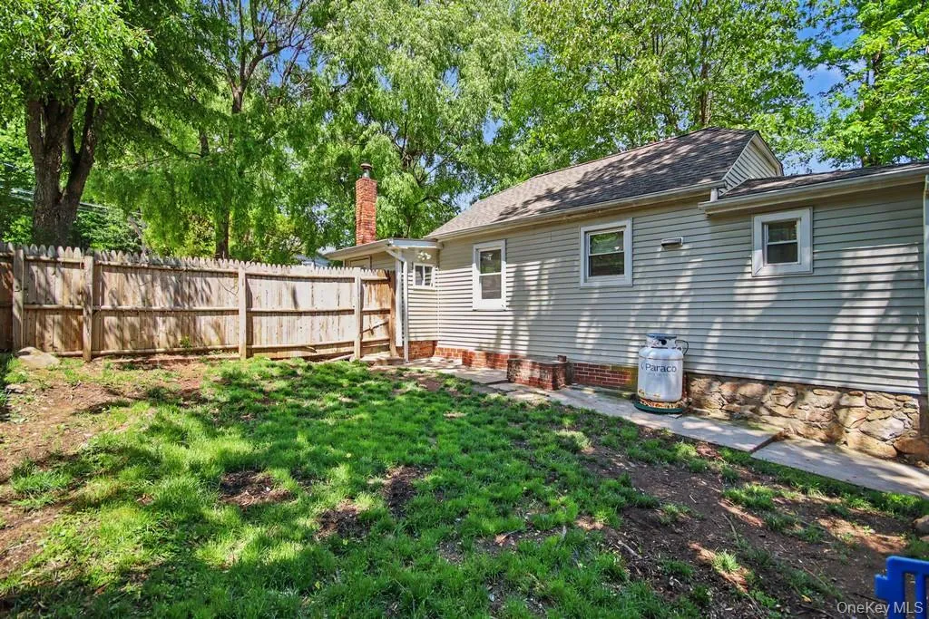 4 Jerome Drive, Patterson, NY, 2 Bedrooms Bedrooms, 4 Rooms Rooms,1 BathroomBathrooms,Residential,For Rent,Jerome,0,1004691 4 Jerome Drive, Patterson, NY, 2 Bedrooms Bedrooms, 4 Rooms Rooms,1 BathroomBathrooms,Residential,For Rent,Jerome,0,1004691