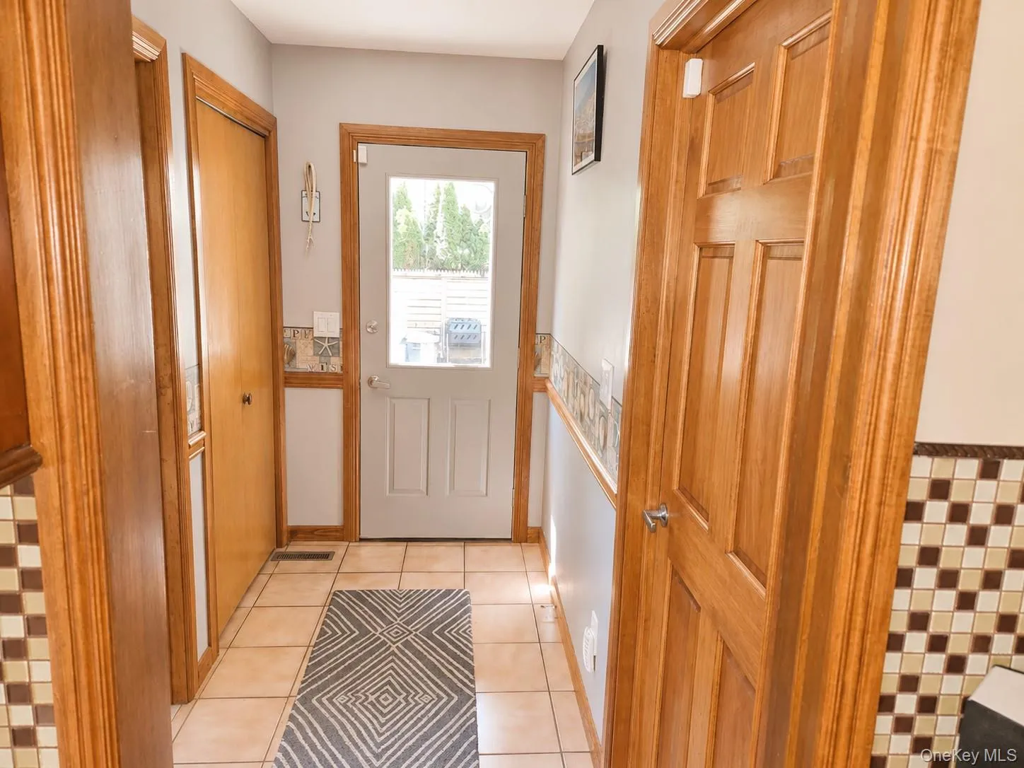 19 West Street, Brookhaven, NY, 4 Bedrooms Bedrooms, 13 Rooms Rooms,3 BathroomsBathrooms,Residential,For Rent,West,0,1004694 19 West Street, Brookhaven, NY, 4 Bedrooms Bedrooms, 13 Rooms Rooms,3 BathroomsBathrooms,Residential,For Rent,West,0,1004694
