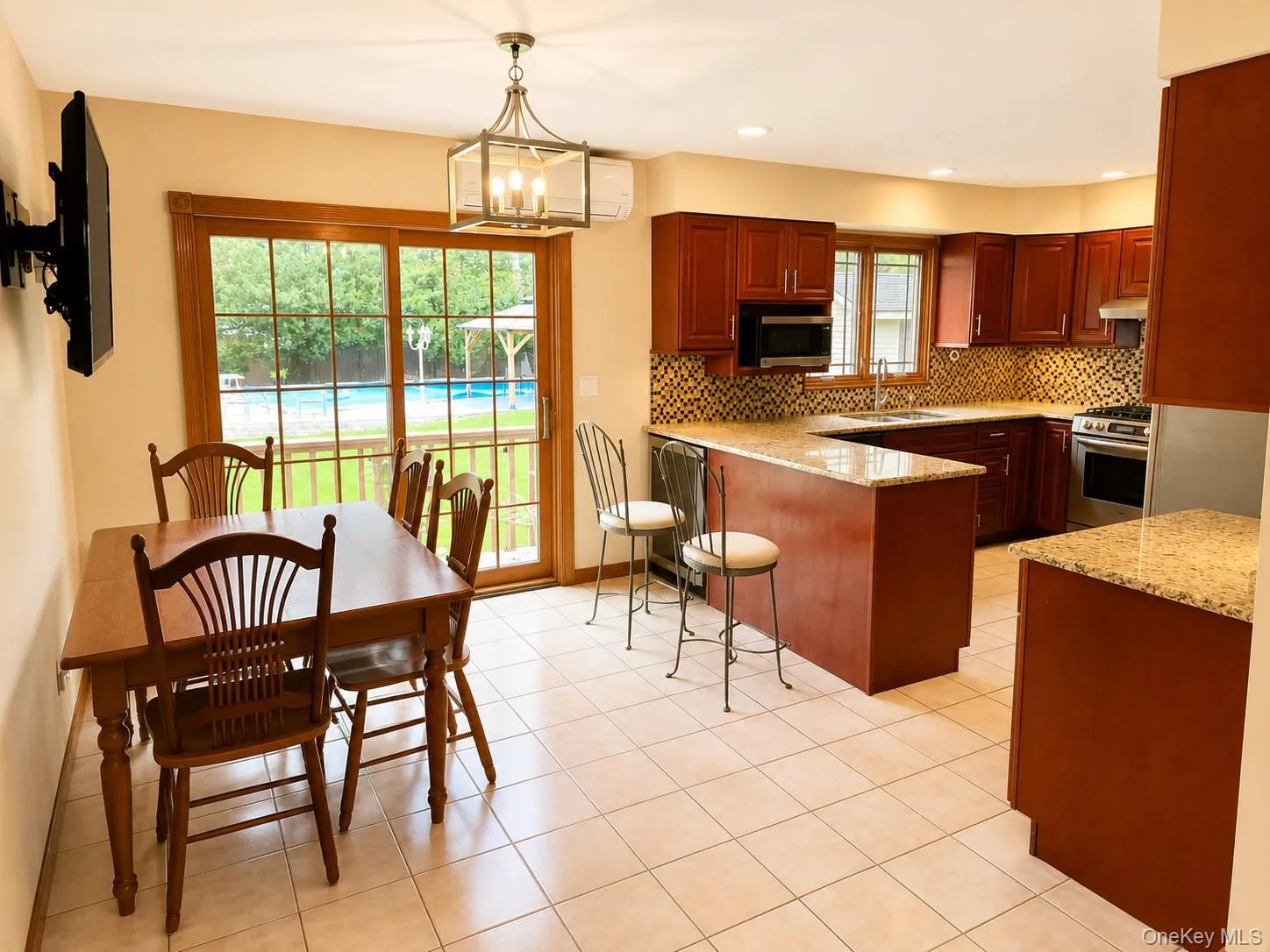 19 West Street, Brookhaven, NY, 4 Bedrooms Bedrooms, 13 Rooms Rooms,3 BathroomsBathrooms,Residential,For Rent,West,0,1004694 19 West Street, Brookhaven, NY, 4 Bedrooms Bedrooms, 13 Rooms Rooms,3 BathroomsBathrooms,Residential,For Rent,West,0,1004694