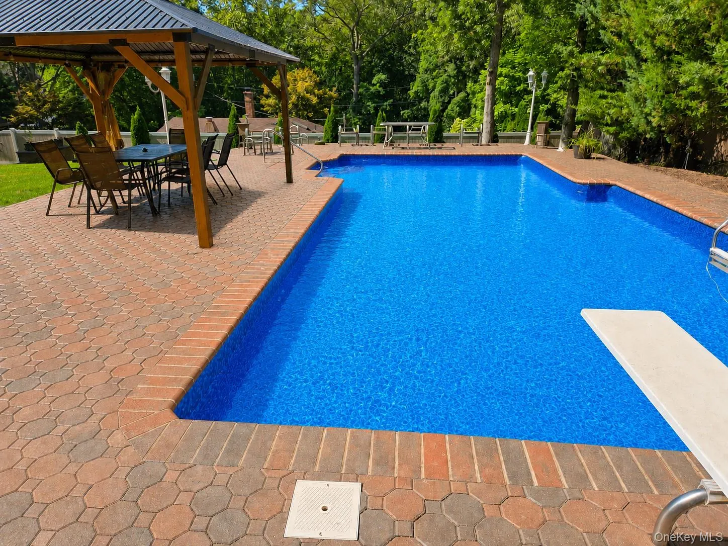 19 West Street, Brookhaven, NY, 4 Bedrooms Bedrooms, 13 Rooms Rooms,3 BathroomsBathrooms,Residential,For Rent,West,0,1004694 19 West Street, Brookhaven, NY, 4 Bedrooms Bedrooms, 13 Rooms Rooms,3 BathroomsBathrooms,Residential,For Rent,West,0,1004694