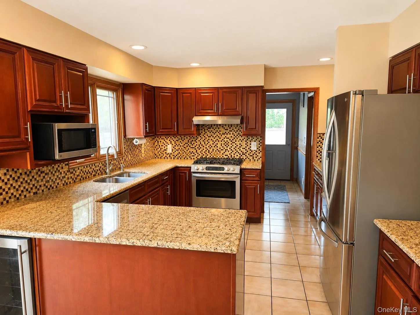 19 West Street, Brookhaven, NY, 4 Bedrooms Bedrooms, 13 Rooms Rooms,3 BathroomsBathrooms,Residential,For Rent,West,0,1004694 19 West Street, Brookhaven, NY, 4 Bedrooms Bedrooms, 13 Rooms Rooms,3 BathroomsBathrooms,Residential,For Rent,West,0,1004694