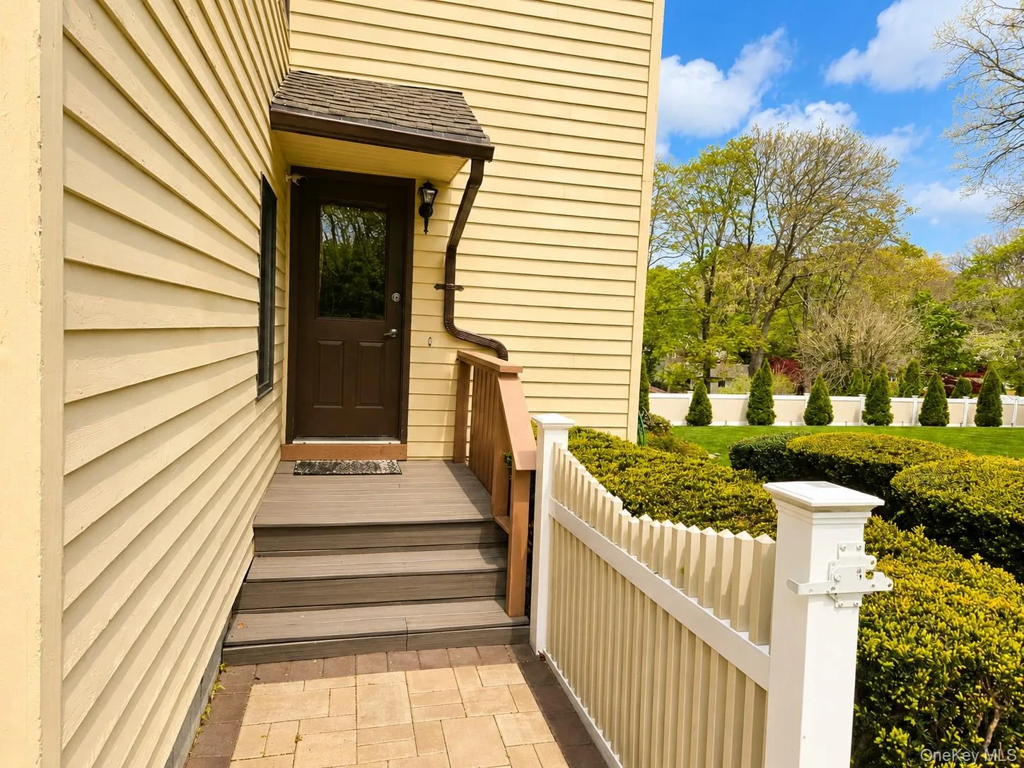19 West Street, Brookhaven, NY, 4 Bedrooms Bedrooms, 13 Rooms Rooms,3 BathroomsBathrooms,Residential,For Rent,West,0,1004694 19 West Street, Brookhaven, NY, 4 Bedrooms Bedrooms, 13 Rooms Rooms,3 BathroomsBathrooms,Residential,For Rent,West,0,1004694