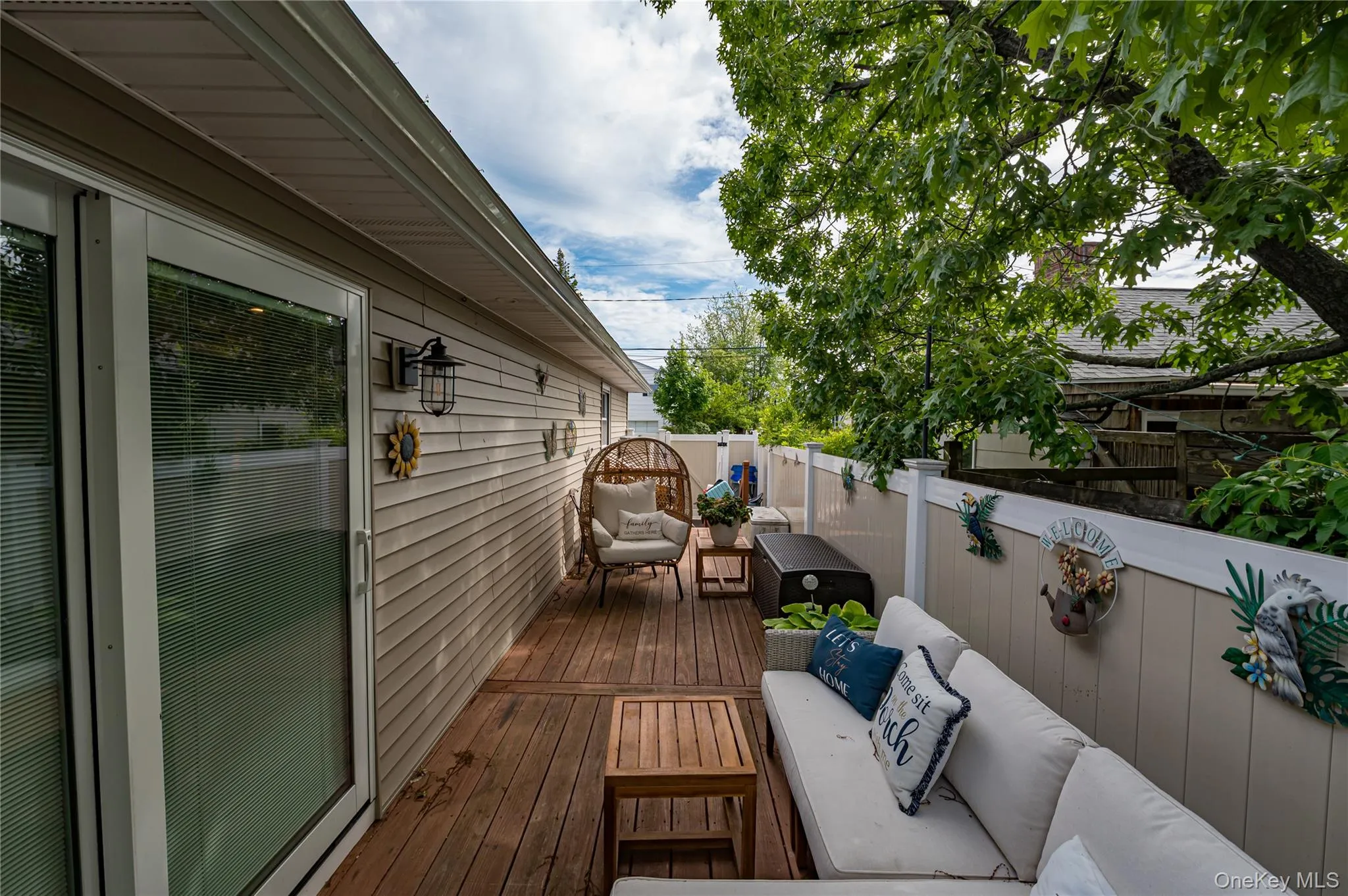 19 Buchanan Avenue, Babylon, NY, 3 Bedrooms Bedrooms, 6 Rooms Rooms,1 BathroomBathrooms,Residential,For Rent,Buchanan,0,1004696 19 Buchanan Avenue, Babylon, NY, 3 Bedrooms Bedrooms, 6 Rooms Rooms,1 BathroomBathrooms,Residential,For Rent,Buchanan,0,1004696