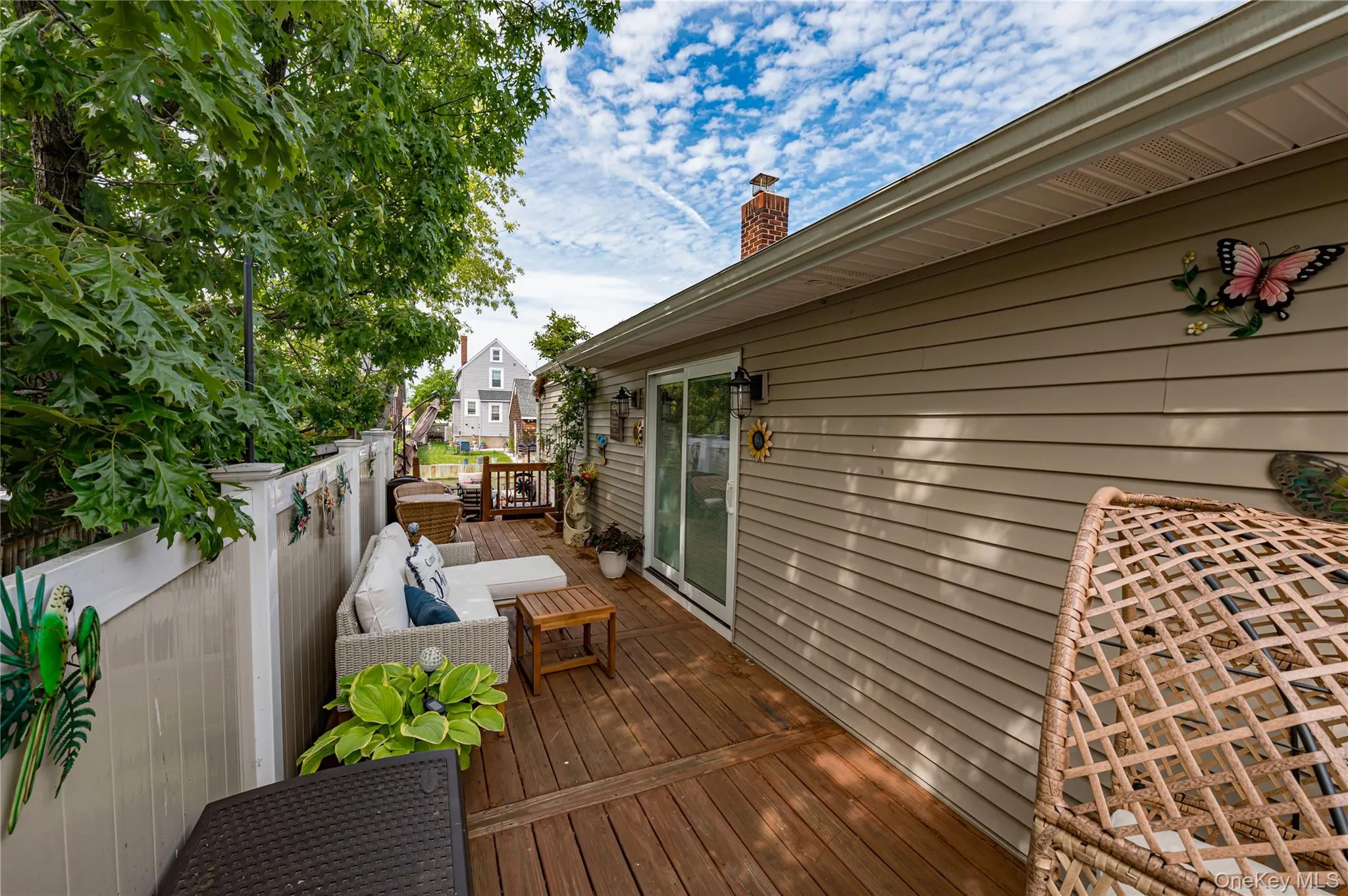 19 Buchanan Avenue, Babylon, NY, 3 Bedrooms Bedrooms, 6 Rooms Rooms,1 BathroomBathrooms,Residential,For Rent,Buchanan,0,1004696 19 Buchanan Avenue, Babylon, NY, 3 Bedrooms Bedrooms, 6 Rooms Rooms,1 BathroomBathrooms,Residential,For Rent,Buchanan,0,1004696