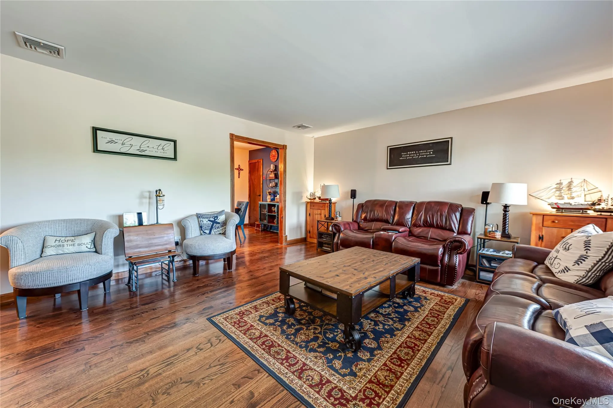 19 Buchanan Avenue, Babylon, NY, 3 Bedrooms Bedrooms, 6 Rooms Rooms,1 BathroomBathrooms,Residential,For Rent,Buchanan,0,1004696 19 Buchanan Avenue, Babylon, NY, 3 Bedrooms Bedrooms, 6 Rooms Rooms,1 BathroomBathrooms,Residential,For Rent,Buchanan,0,1004696