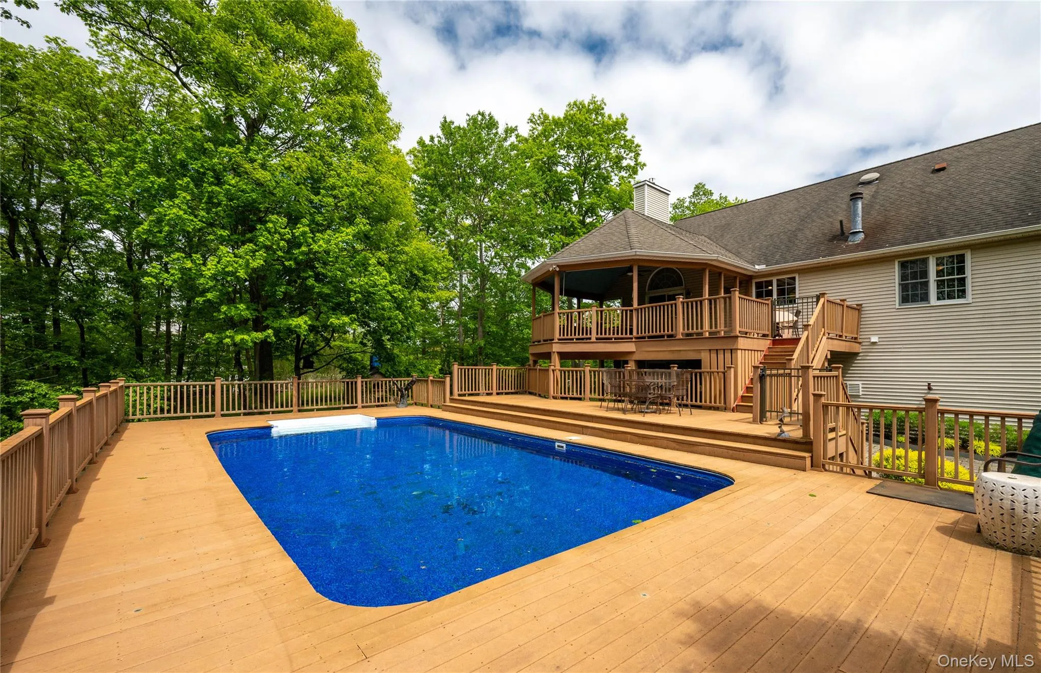 17 James Court, Carmel, NY, 3 Bedrooms Bedrooms, 8 Rooms Rooms,3 BathroomsBathrooms,Residential,For Rent,James,0,1004697 17 James Court, Carmel, NY, 3 Bedrooms Bedrooms, 8 Rooms Rooms,3 BathroomsBathrooms,Residential,For Rent,James,0,1004697
