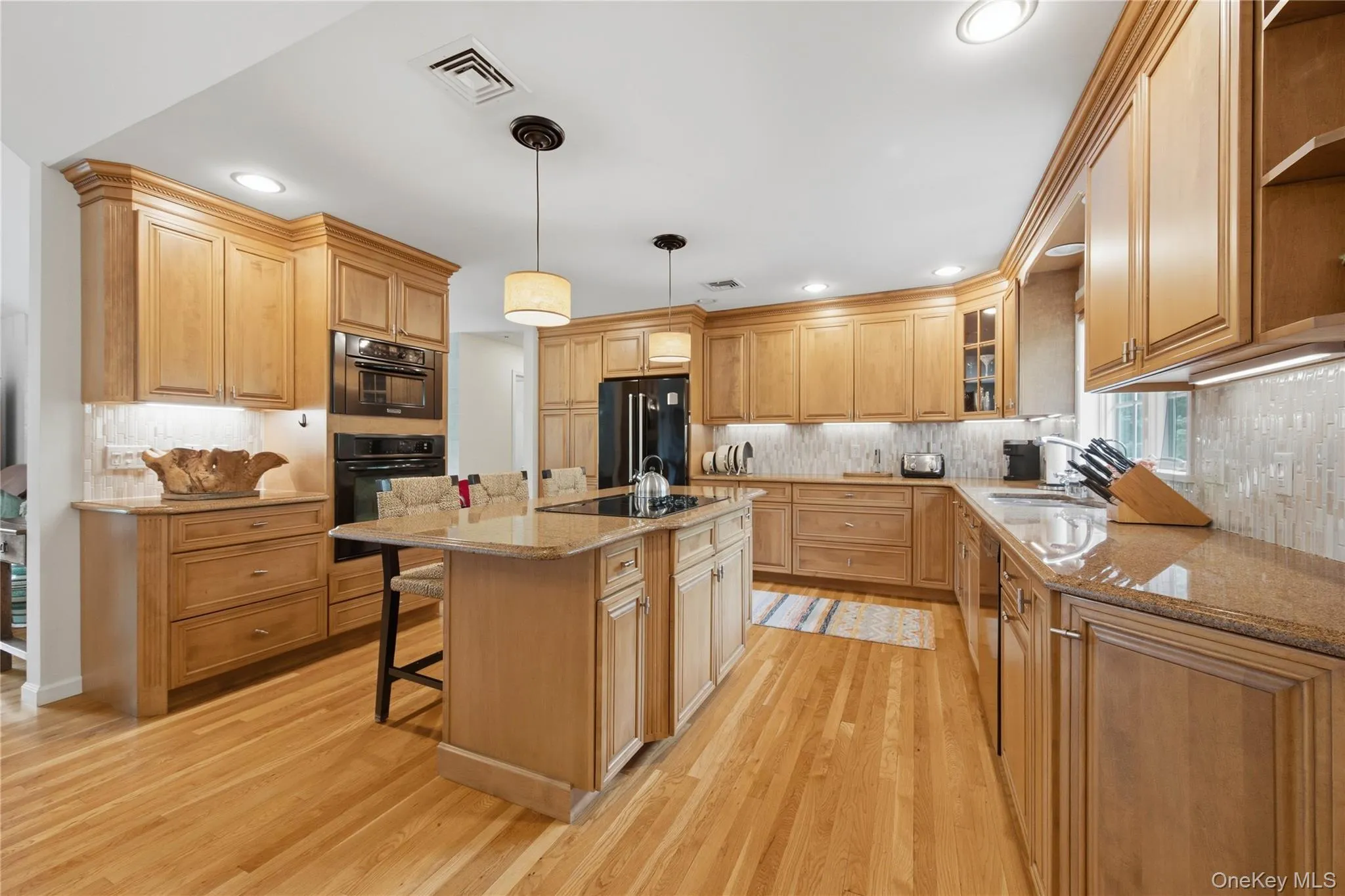 17 James Court, Carmel, NY, 3 Bedrooms Bedrooms, 8 Rooms Rooms,3 BathroomsBathrooms,Residential,For Rent,James,0,1004697 17 James Court, Carmel, NY, 3 Bedrooms Bedrooms, 8 Rooms Rooms,3 BathroomsBathrooms,Residential,For Rent,James,0,1004697