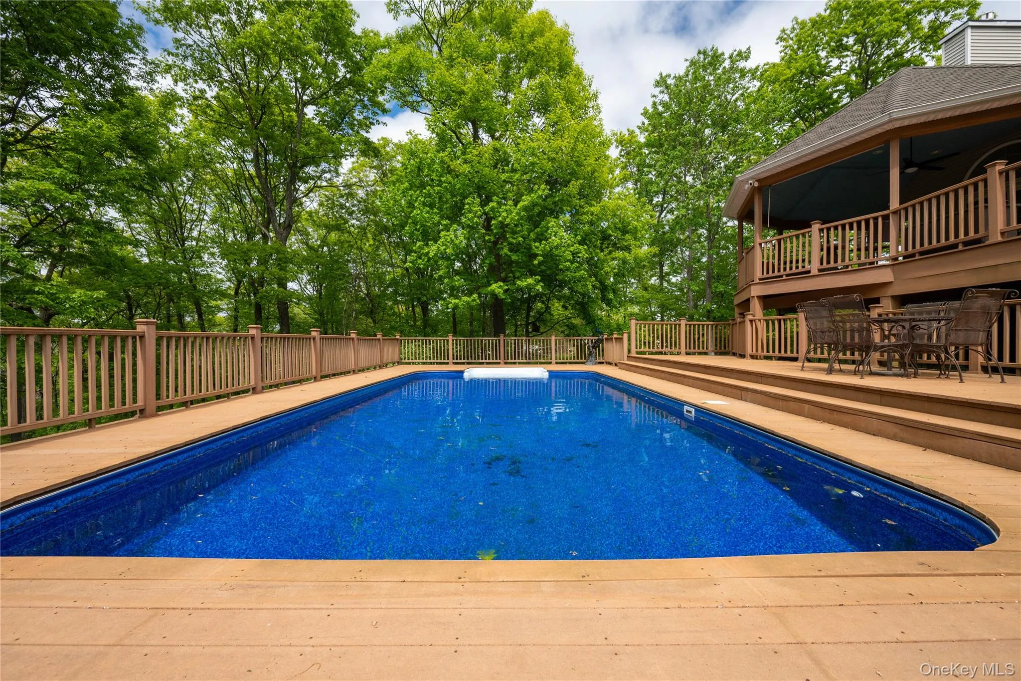 17 James Court, Carmel, NY, 3 Bedrooms Bedrooms, 8 Rooms Rooms,3 BathroomsBathrooms,Residential,For Rent,James,0,1004697 17 James Court, Carmel, NY, 3 Bedrooms Bedrooms, 8 Rooms Rooms,3 BathroomsBathrooms,Residential,For Rent,James,0,1004697