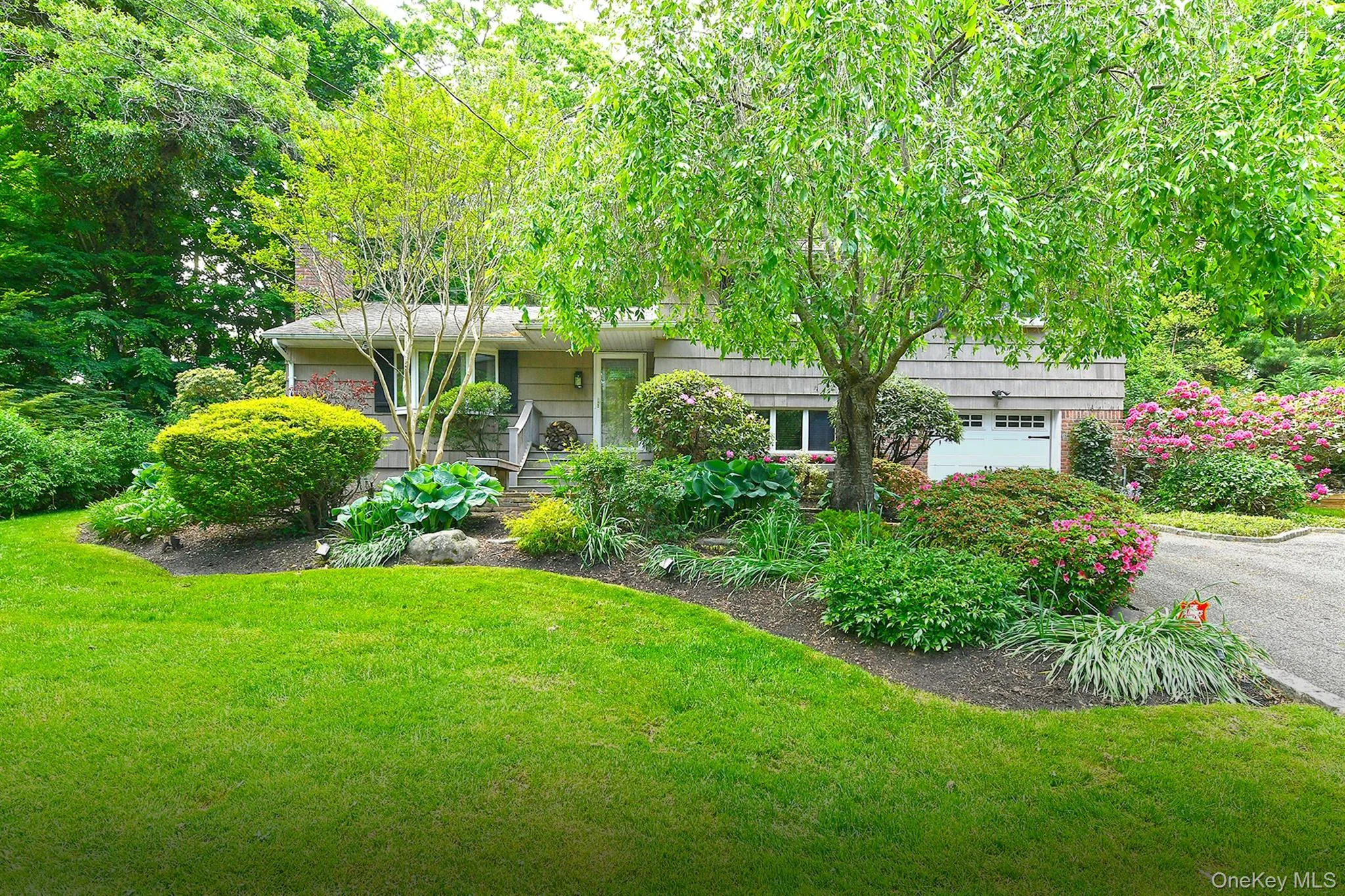 44 Wyoming Drive, Huntington, NY, 3 Bedrooms Bedrooms, 8 Rooms Rooms,3 BathroomsBathrooms,Residential,For Rent,Wyoming,0,1004698 44 Wyoming Drive, Huntington, NY, 3 Bedrooms Bedrooms, 8 Rooms Rooms,3 BathroomsBathrooms,Residential,For Rent,Wyoming,0,1004698