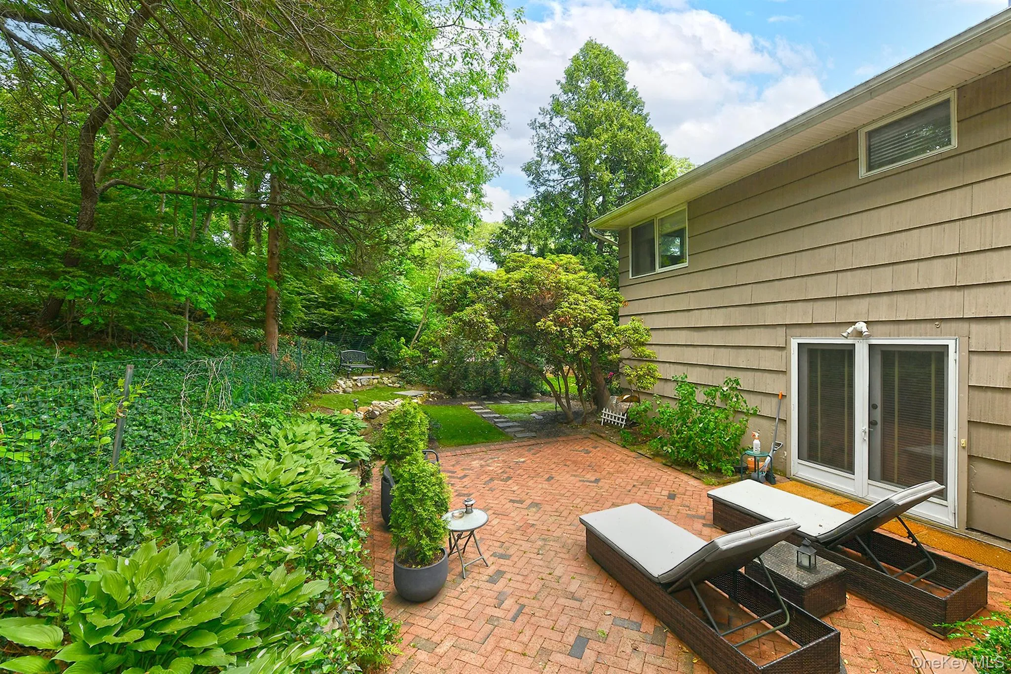 44 Wyoming Drive, Huntington, NY, 3 Bedrooms Bedrooms, 8 Rooms Rooms,3 BathroomsBathrooms,Residential,For Rent,Wyoming,0,1004698 44 Wyoming Drive, Huntington, NY, 3 Bedrooms Bedrooms, 8 Rooms Rooms,3 BathroomsBathrooms,Residential,For Rent,Wyoming,0,1004698
