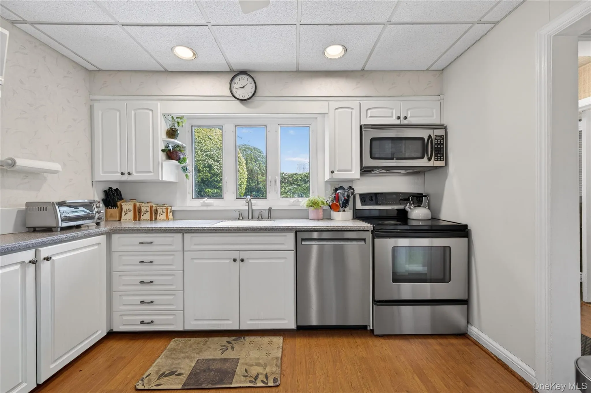 2062 Webster Street, Hempstead, NY, 3 Bedrooms Bedrooms, 7 Rooms Rooms,1 BathroomBathrooms,Residential,For Rent,Webster,0,1004701 2062 Webster Street, Hempstead, NY, 3 Bedrooms Bedrooms, 7 Rooms Rooms,1 BathroomBathrooms,Residential,For Rent,Webster,0,1004701