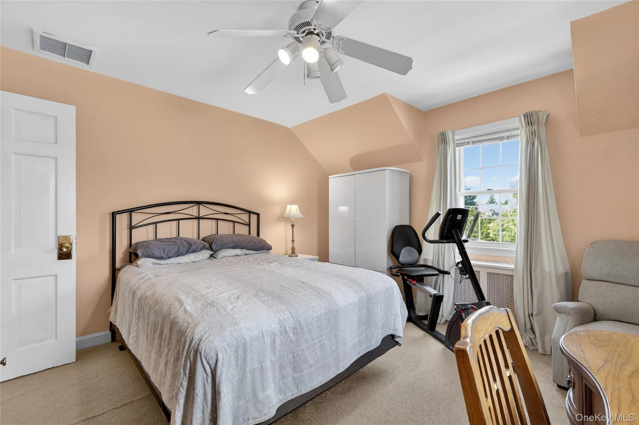 2062 Webster Street, Hempstead, NY, 3 Bedrooms Bedrooms, 7 Rooms Rooms,1 BathroomBathrooms,Residential,For Rent,Webster,0,1004701 2062 Webster Street, Hempstead, NY, 3 Bedrooms Bedrooms, 7 Rooms Rooms,1 BathroomBathrooms,Residential,For Rent,Webster,0,1004701
