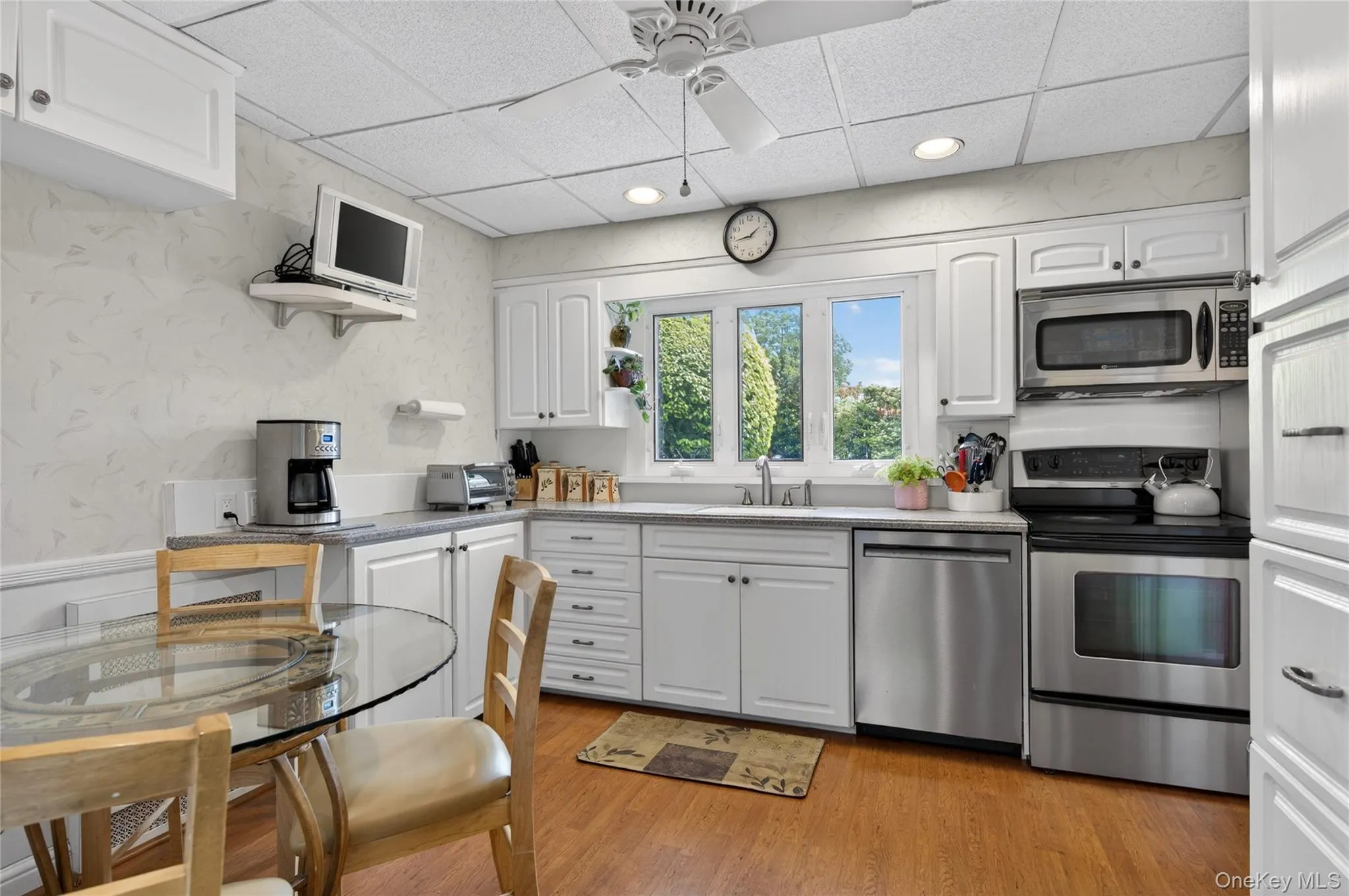 2062 Webster Street, Hempstead, NY, 3 Bedrooms Bedrooms, 7 Rooms Rooms,1 BathroomBathrooms,Residential,For Rent,Webster,0,1004701 2062 Webster Street, Hempstead, NY, 3 Bedrooms Bedrooms, 7 Rooms Rooms,1 BathroomBathrooms,Residential,For Rent,Webster,0,1004701
