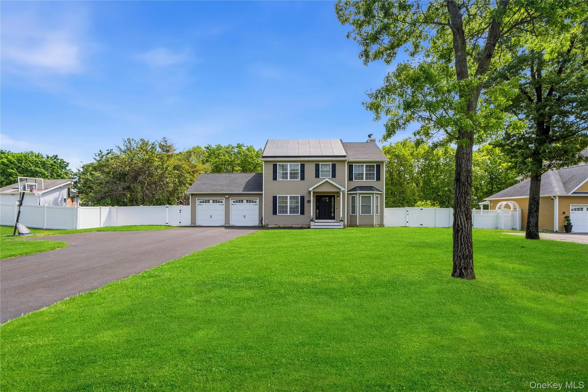 587 Blue Point Road, Brookhaven, NY, 4 Bedrooms Bedrooms, 7 Rooms Rooms,2 BathroomsBathrooms,Residential,For Rent,Blue Point,0,1004703 587 Blue Point Road, Brookhaven, NY, 4 Bedrooms Bedrooms, 7 Rooms Rooms,2 BathroomsBathrooms,Residential,For Rent,Blue Point,0,1004703