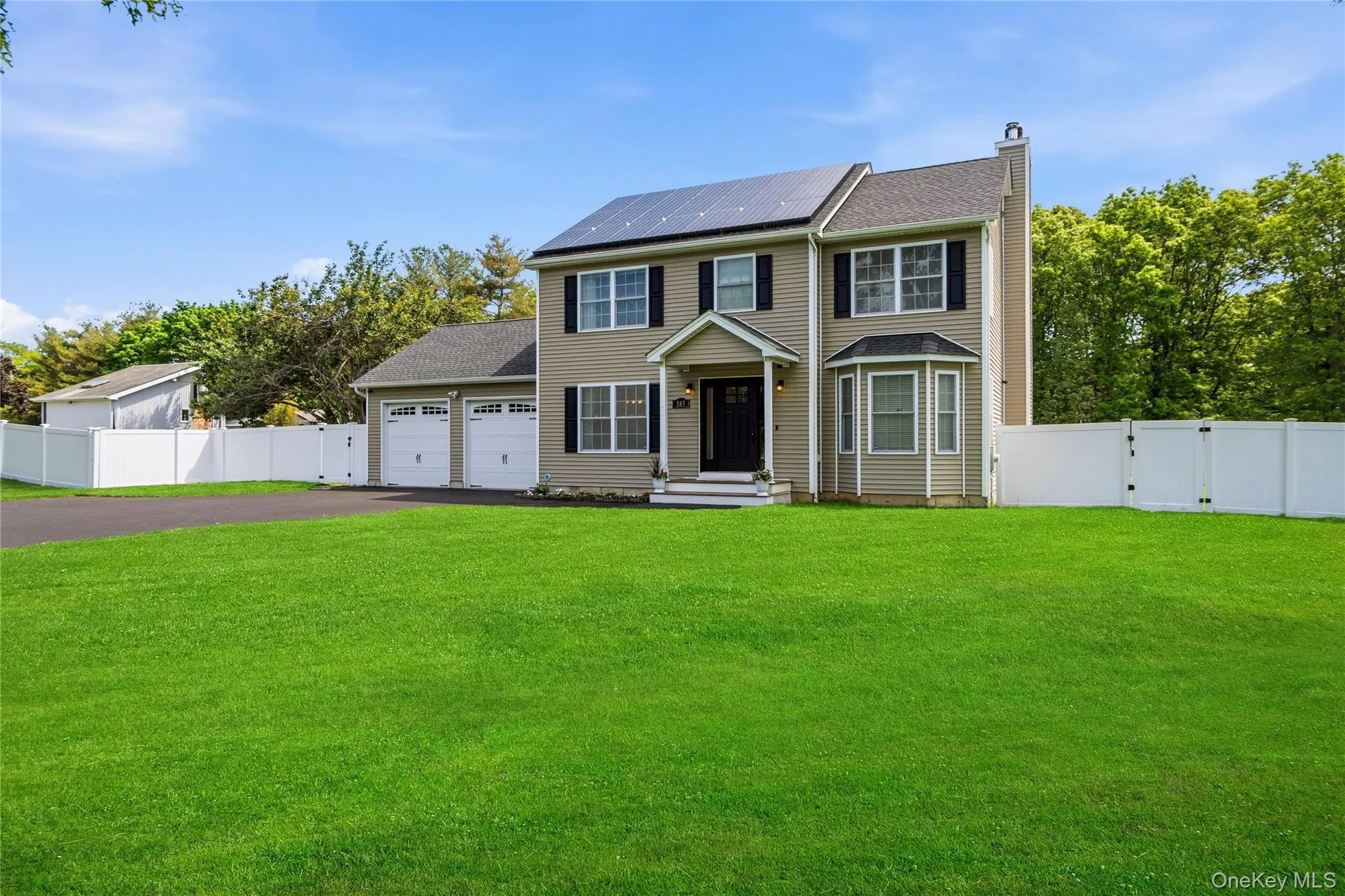 587 Blue Point Road, Brookhaven, NY, 4 Bedrooms Bedrooms, 7 Rooms Rooms,2 BathroomsBathrooms,Residential,For Rent,Blue Point,0,1004703 587 Blue Point Road, Brookhaven, NY, 4 Bedrooms Bedrooms, 7 Rooms Rooms,2 BathroomsBathrooms,Residential,For Rent,Blue Point,0,1004703