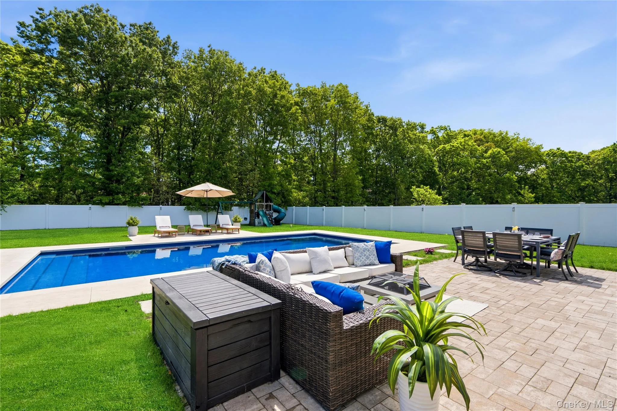 587 Blue Point Road, Brookhaven, NY, 4 Bedrooms Bedrooms, 7 Rooms Rooms,2 BathroomsBathrooms,Residential,For Rent,Blue Point,0,1004703 587 Blue Point Road, Brookhaven, NY, 4 Bedrooms Bedrooms, 7 Rooms Rooms,2 BathroomsBathrooms,Residential,For Rent,Blue Point,0,1004703