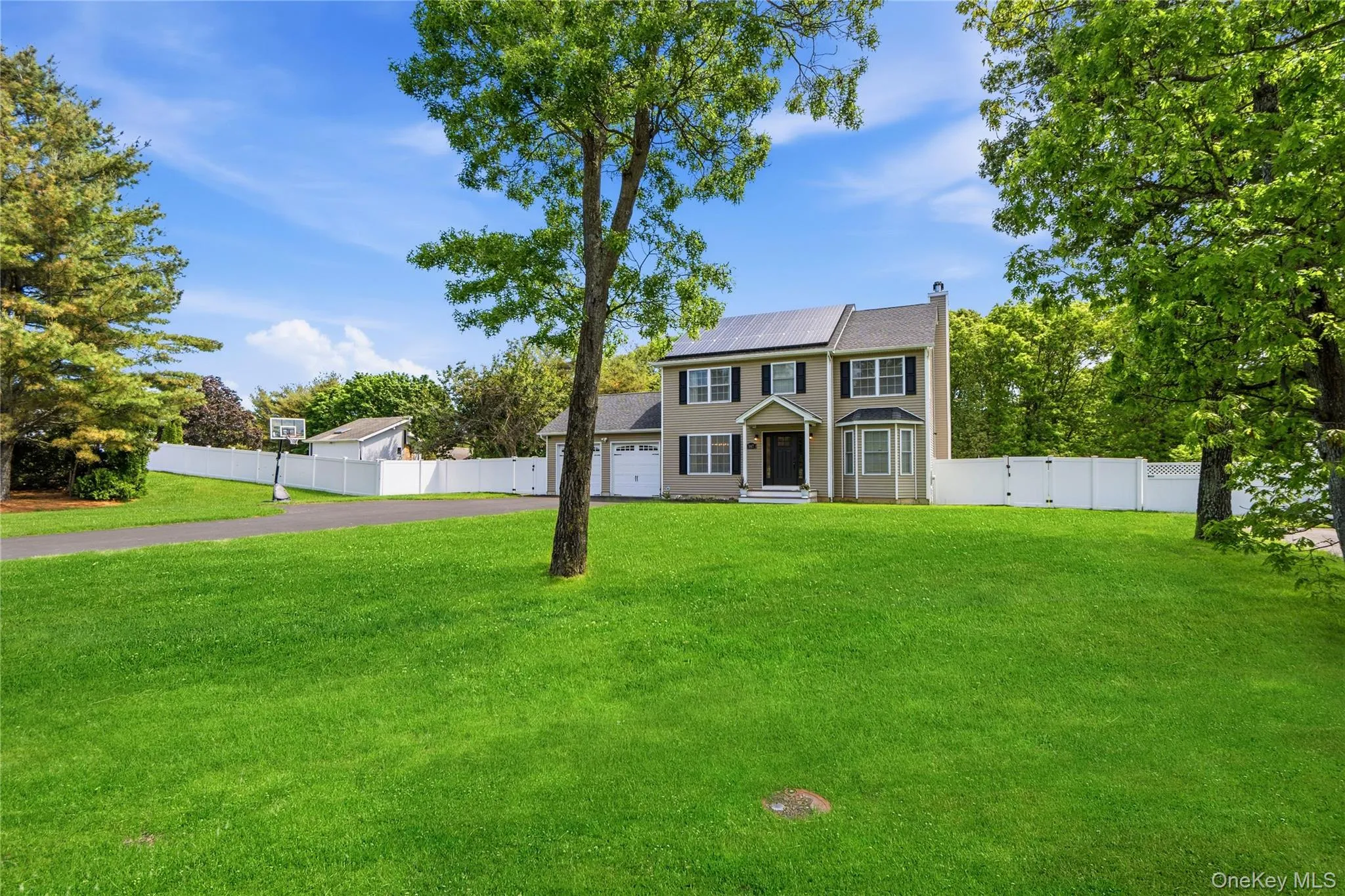 587 Blue Point Road, Brookhaven, NY, 4 Bedrooms Bedrooms, 7 Rooms Rooms,2 BathroomsBathrooms,Residential,For Rent,Blue Point,0,1004703 587 Blue Point Road, Brookhaven, NY, 4 Bedrooms Bedrooms, 7 Rooms Rooms,2 BathroomsBathrooms,Residential,For Rent,Blue Point,0,1004703