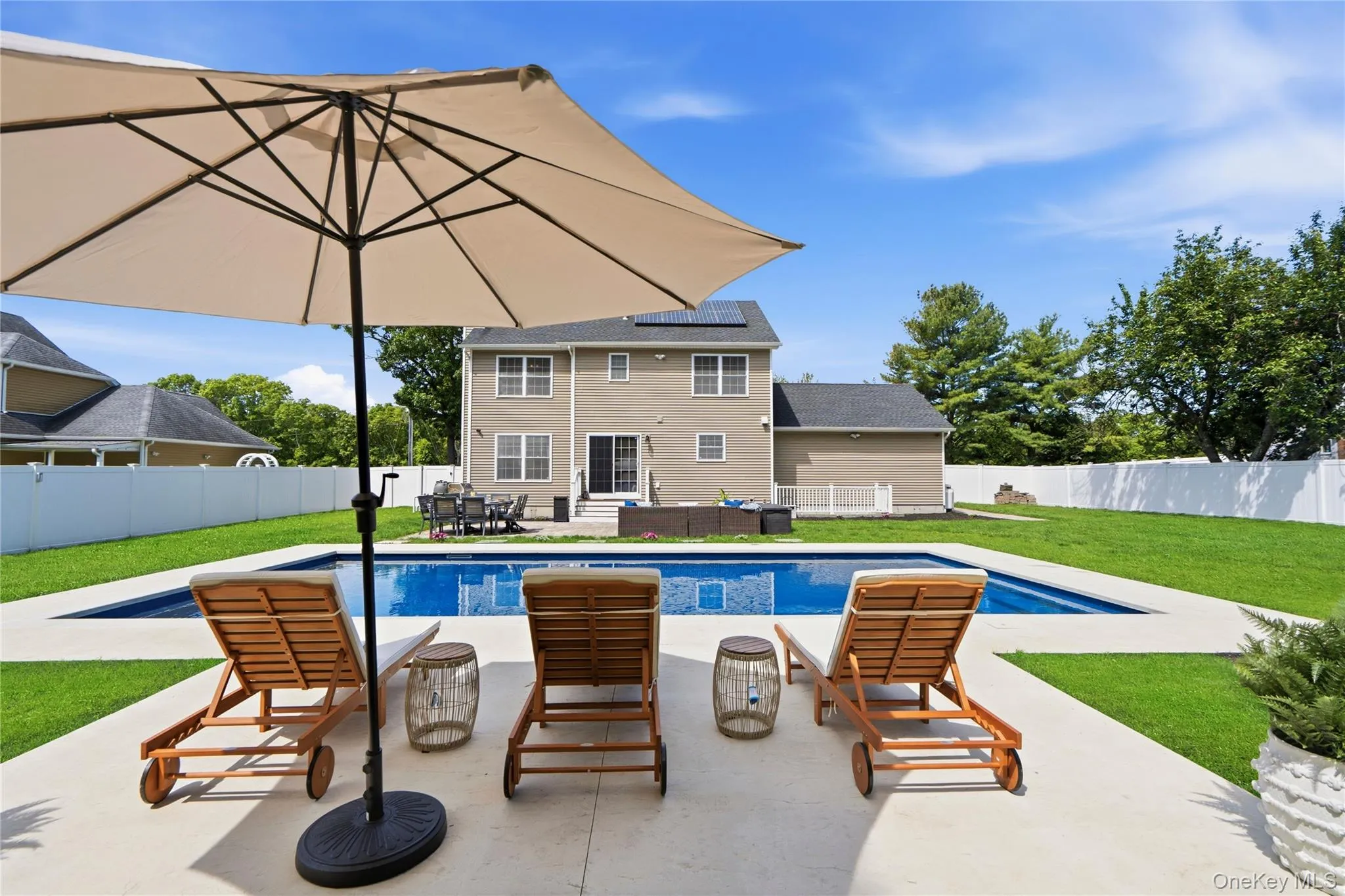 587 Blue Point Road, Brookhaven, NY, 4 Bedrooms Bedrooms, 7 Rooms Rooms,2 BathroomsBathrooms,Residential,For Rent,Blue Point,0,1004703 587 Blue Point Road, Brookhaven, NY, 4 Bedrooms Bedrooms, 7 Rooms Rooms,2 BathroomsBathrooms,Residential,For Rent,Blue Point,0,1004703