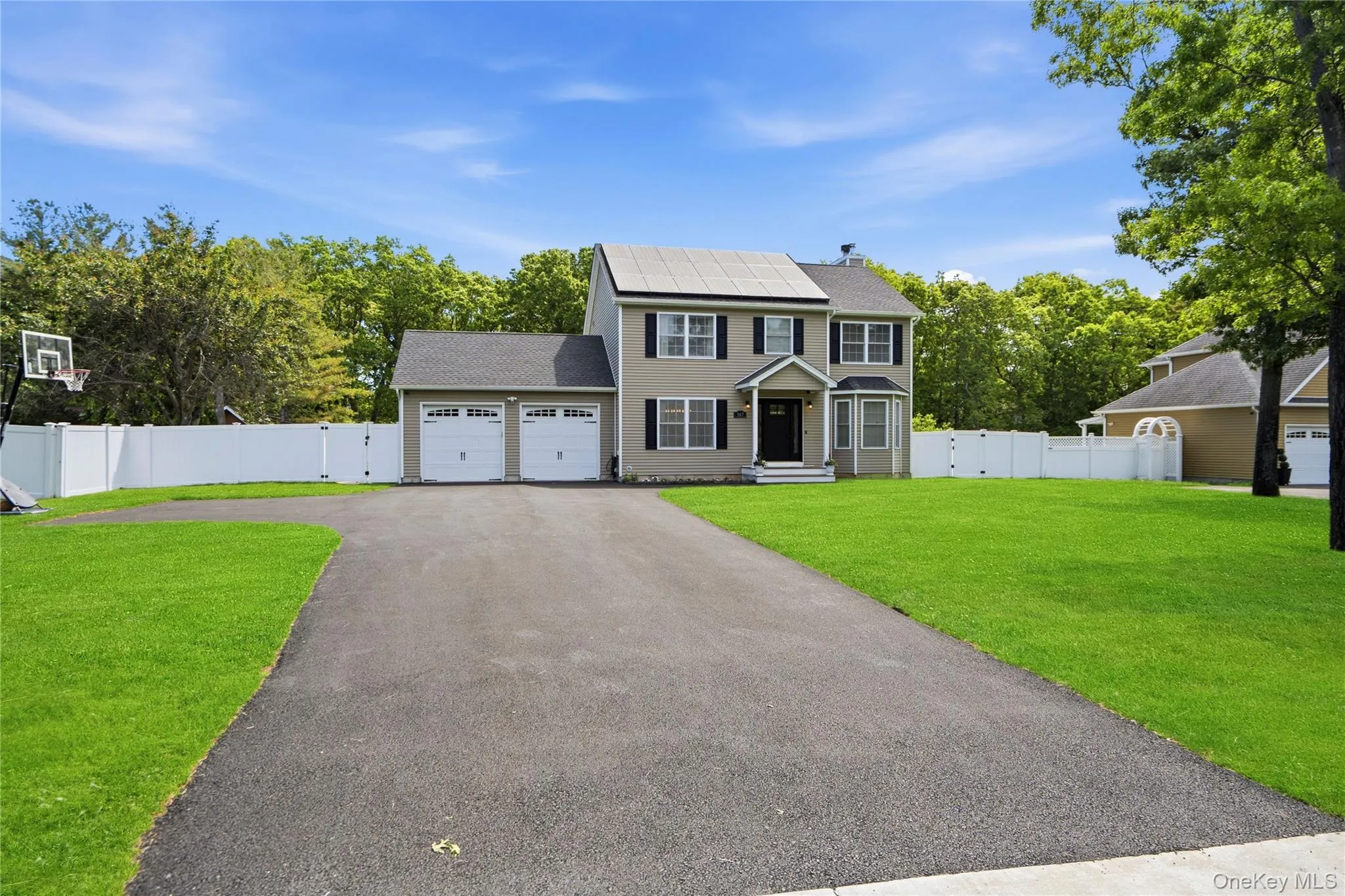 587 Blue Point Road, Brookhaven, NY, 4 Bedrooms Bedrooms, 7 Rooms Rooms,2 BathroomsBathrooms,Residential,For Rent,Blue Point,0,1004703 587 Blue Point Road, Brookhaven, NY, 4 Bedrooms Bedrooms, 7 Rooms Rooms,2 BathroomsBathrooms,Residential,For Rent,Blue Point,0,1004703