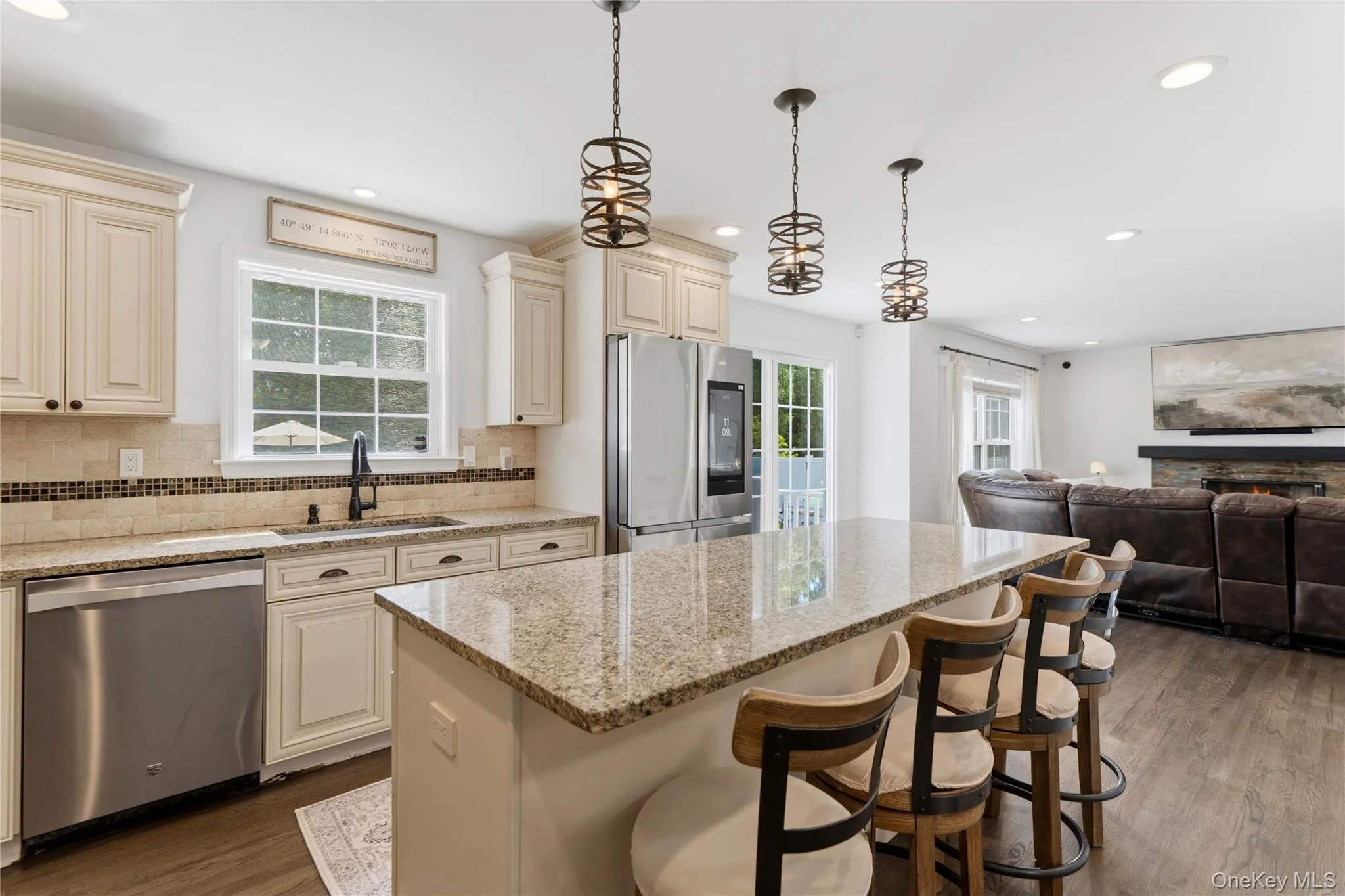 587 Blue Point Road, Brookhaven, NY, 4 Bedrooms Bedrooms, 7 Rooms Rooms,2 BathroomsBathrooms,Residential,For Rent,Blue Point,0,1004703 587 Blue Point Road, Brookhaven, NY, 4 Bedrooms Bedrooms, 7 Rooms Rooms,2 BathroomsBathrooms,Residential,For Rent,Blue Point,0,1004703