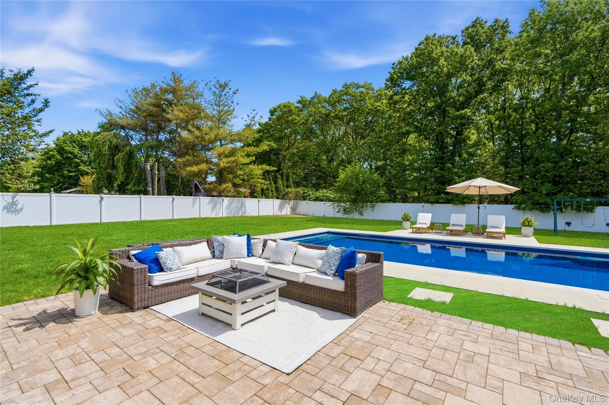 587 Blue Point Road, Brookhaven, NY, 4 Bedrooms Bedrooms, 7 Rooms Rooms,2 BathroomsBathrooms,Residential,For Rent,Blue Point,0,1004703 587 Blue Point Road, Brookhaven, NY, 4 Bedrooms Bedrooms, 7 Rooms Rooms,2 BathroomsBathrooms,Residential,For Rent,Blue Point,0,1004703
