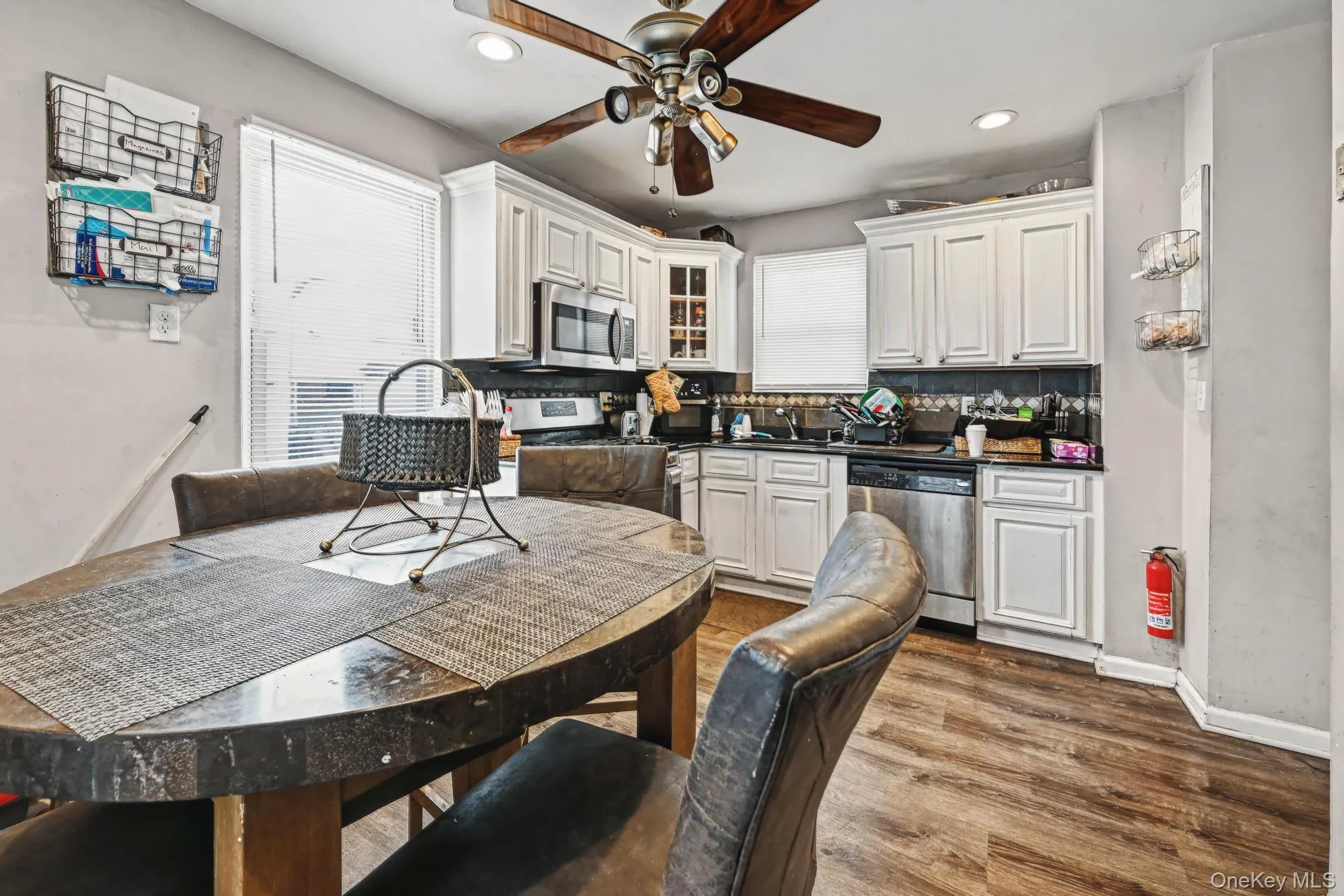21609 115th Road, New York, NY, 3 Bedrooms Bedrooms, 10 Rooms Rooms,1 BathroomBathrooms,Residential,For Rent,115th,0,1004704 21609 115th Road, New York, NY, 3 Bedrooms Bedrooms, 10 Rooms Rooms,1 BathroomBathrooms,Residential,For Rent,115th,0,1004704