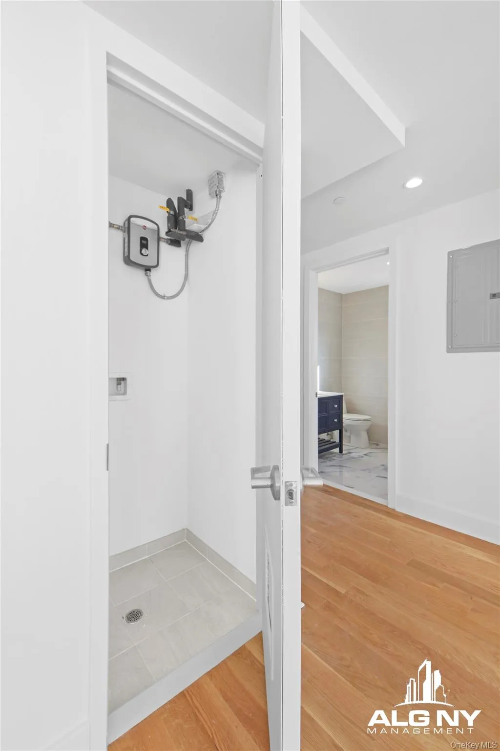 183 Beach 101st Street, New York, NY, 1 Bedroom Bedrooms, 3 Rooms Rooms,1 BathroomBathrooms,Residential,For Rent,Beach 101st,0,1004705 183 Beach 101st Street, New York, NY, 1 Bedroom Bedrooms, 3 Rooms Rooms,1 BathroomBathrooms,Residential,For Rent,Beach 101st,0,1004705
