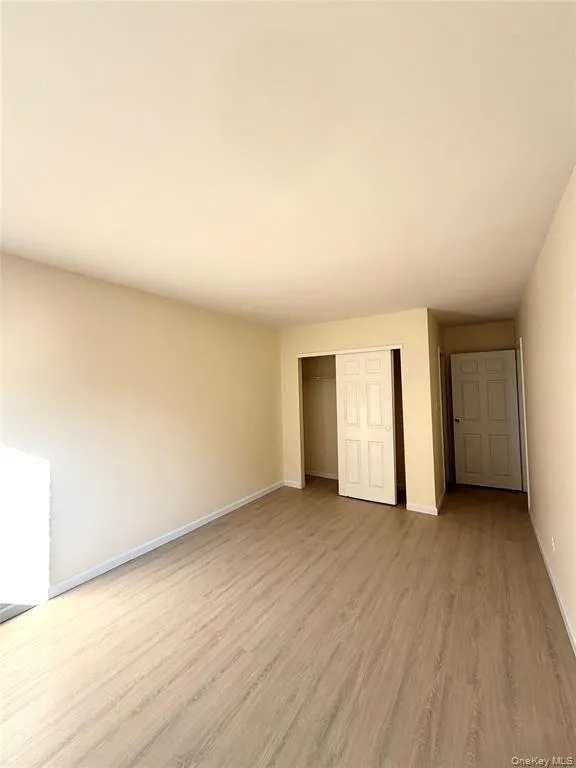 71-34 163rd Street, New York, NY, 3 Bedrooms Bedrooms, 5 Rooms Rooms,2 BathroomsBathrooms,Residential,For Rent,163rd,0,1004708 71-34 163rd Street, New York, NY, 3 Bedrooms Bedrooms, 5 Rooms Rooms,2 BathroomsBathrooms,Residential,For Rent,163rd,0,1004708