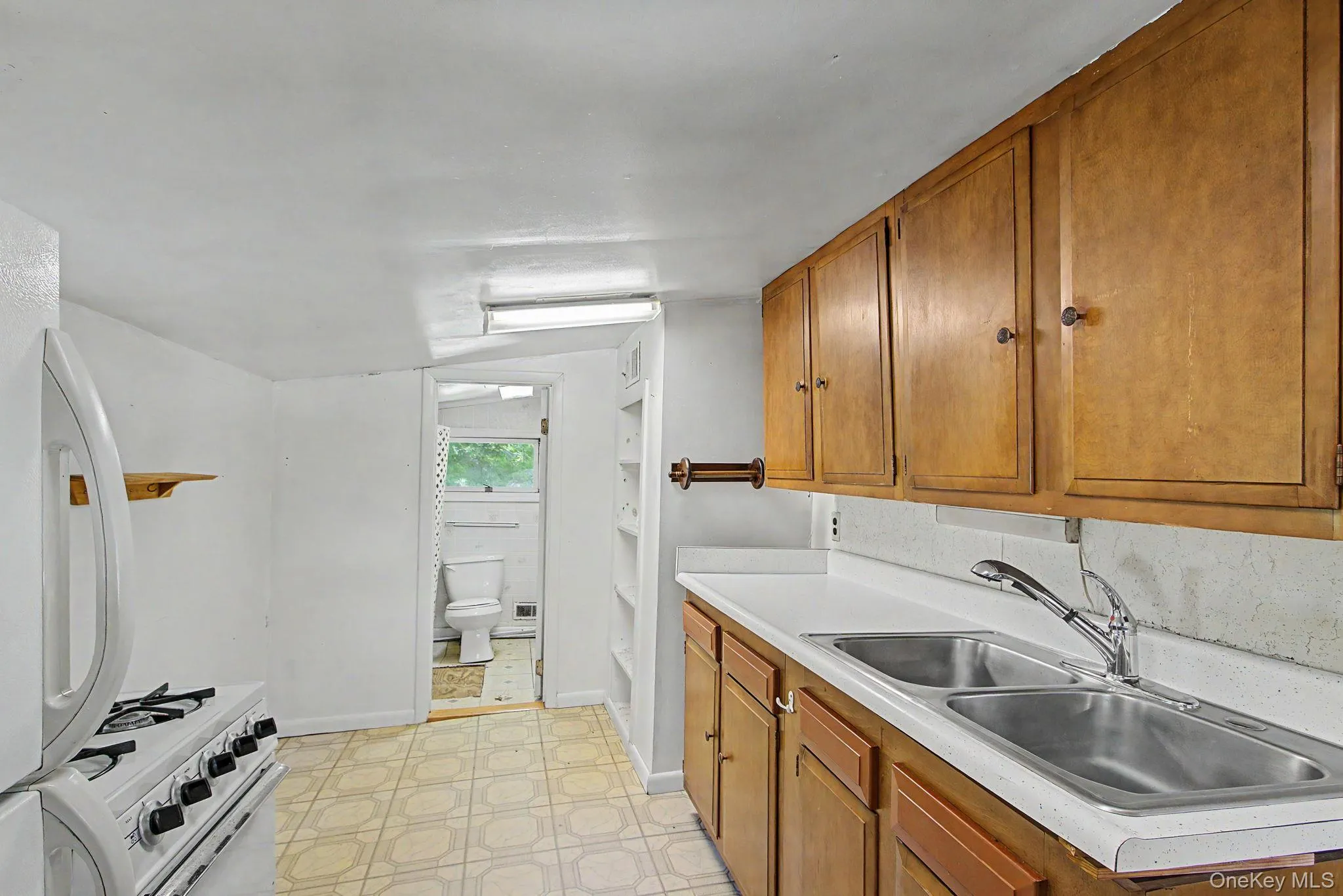 59-63 Holmes Road, Pawling, NY, 4 Bedrooms Bedrooms, 8 Rooms Rooms,3 BathroomsBathrooms,Residential,For Rent,Holmes,0,1004711 59-63 Holmes Road, Pawling, NY, 4 Bedrooms Bedrooms, 8 Rooms Rooms,3 BathroomsBathrooms,Residential,For Rent,Holmes,0,1004711