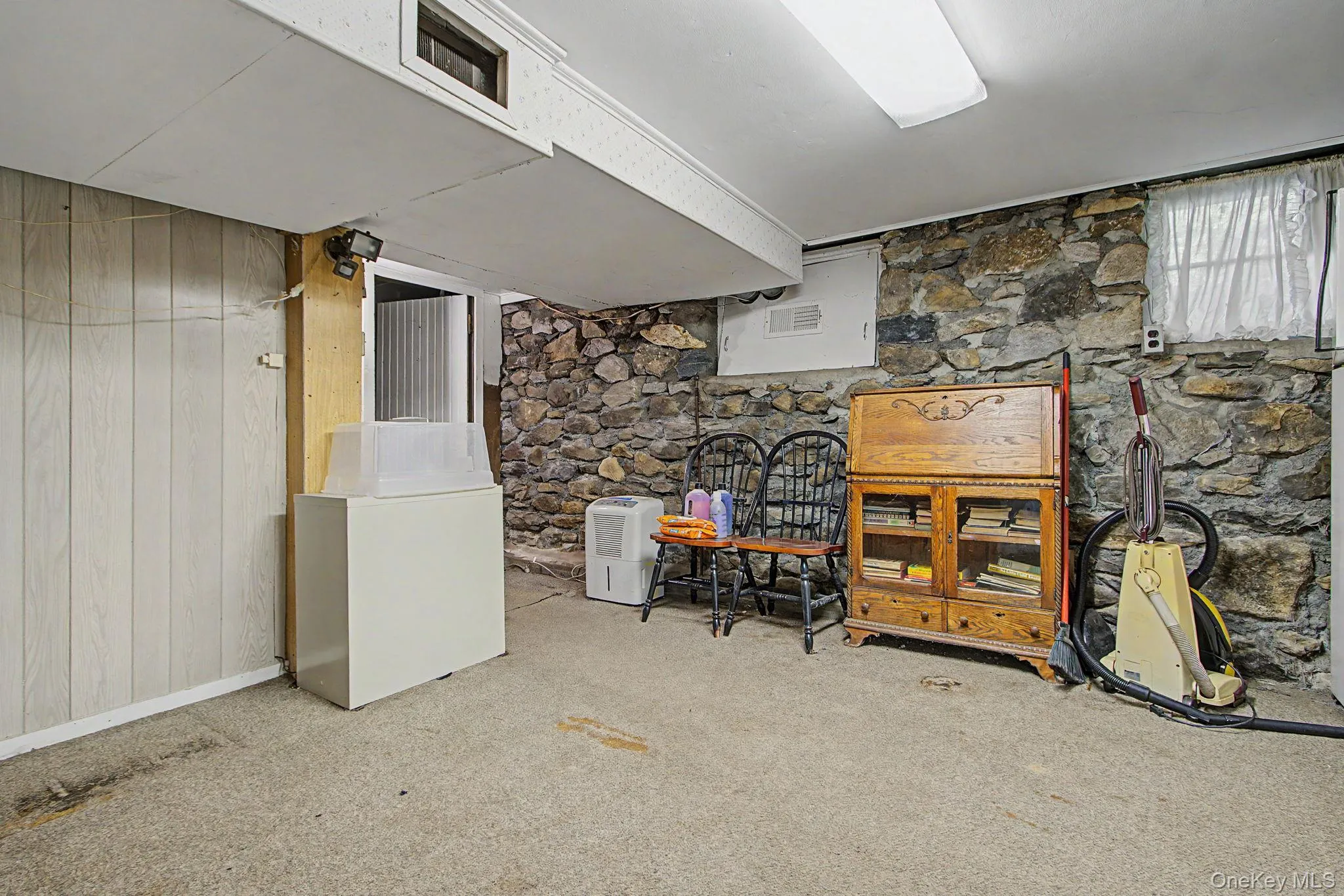 59-63 Holmes Road, Pawling, NY, 4 Bedrooms Bedrooms, 8 Rooms Rooms,3 BathroomsBathrooms,Residential,For Rent,Holmes,0,1004711 59-63 Holmes Road, Pawling, NY, 4 Bedrooms Bedrooms, 8 Rooms Rooms,3 BathroomsBathrooms,Residential,For Rent,Holmes,0,1004711