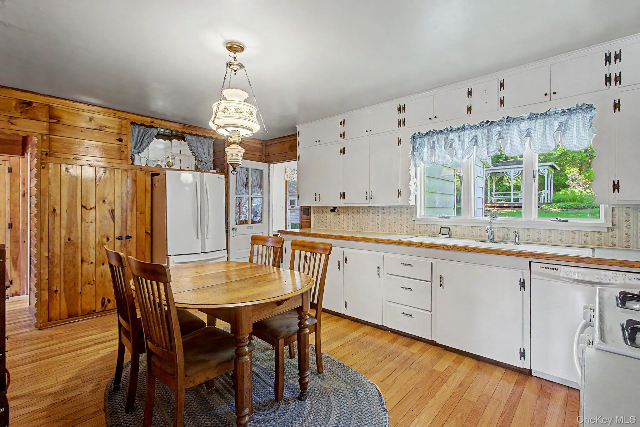 59-63 Holmes Road, Pawling, NY, 4 Bedrooms Bedrooms, 8 Rooms Rooms,3 BathroomsBathrooms,Residential,For Rent,Holmes,0,1004711 59-63 Holmes Road, Pawling, NY, 4 Bedrooms Bedrooms, 8 Rooms Rooms,3 BathroomsBathrooms,Residential,For Rent,Holmes,0,1004711