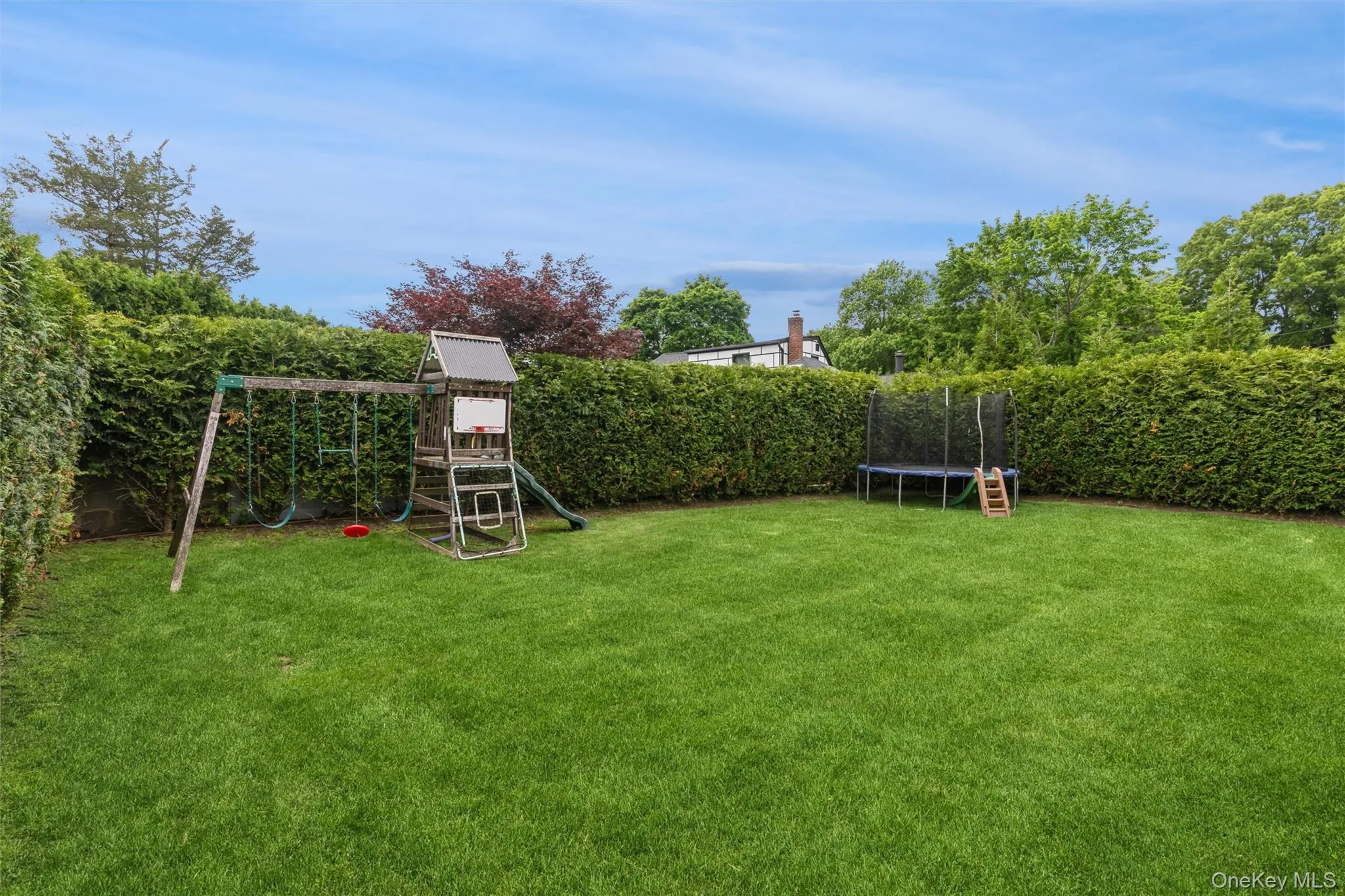 19 Fleetwood Avenue, Huntington, NY, 3 Bedrooms Bedrooms, 7 Rooms Rooms,2 BathroomsBathrooms,Residential,For Rent,Fleetwood,0,1004712 19 Fleetwood Avenue, Huntington, NY, 3 Bedrooms Bedrooms, 7 Rooms Rooms,2 BathroomsBathrooms,Residential,For Rent,Fleetwood,0,1004712