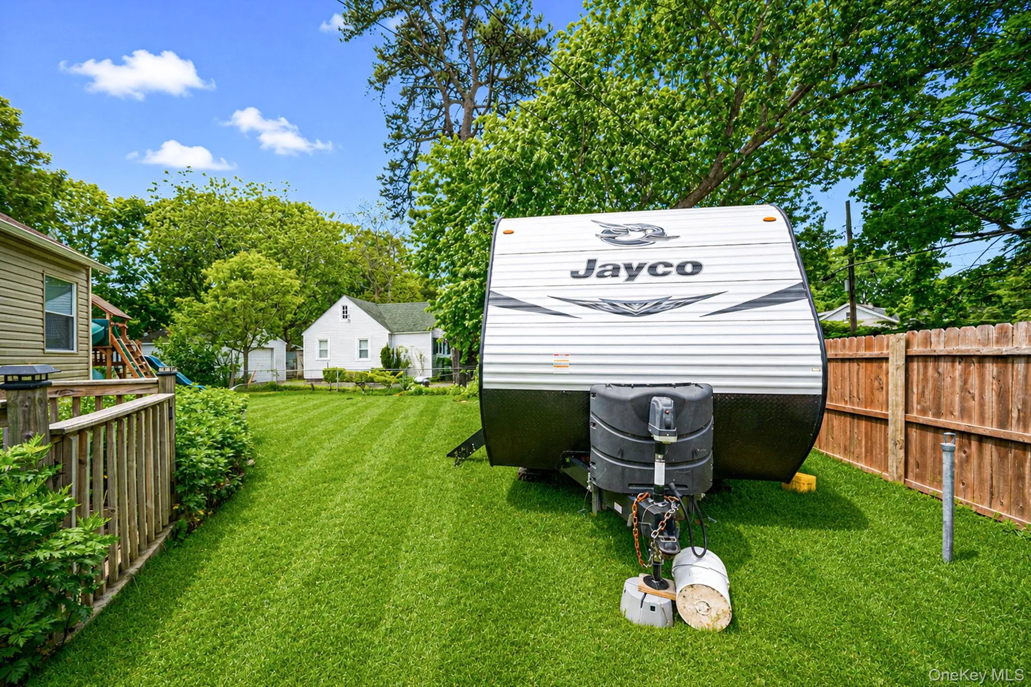 276 Dogwood Road, Brookhaven, NY, 2 Bedrooms Bedrooms, 4 Rooms Rooms,1 BathroomBathrooms,Residential,For Rent,Dogwood,0,1004714 276 Dogwood Road, Brookhaven, NY, 2 Bedrooms Bedrooms, 4 Rooms Rooms,1 BathroomBathrooms,Residential,For Rent,Dogwood,0,1004714