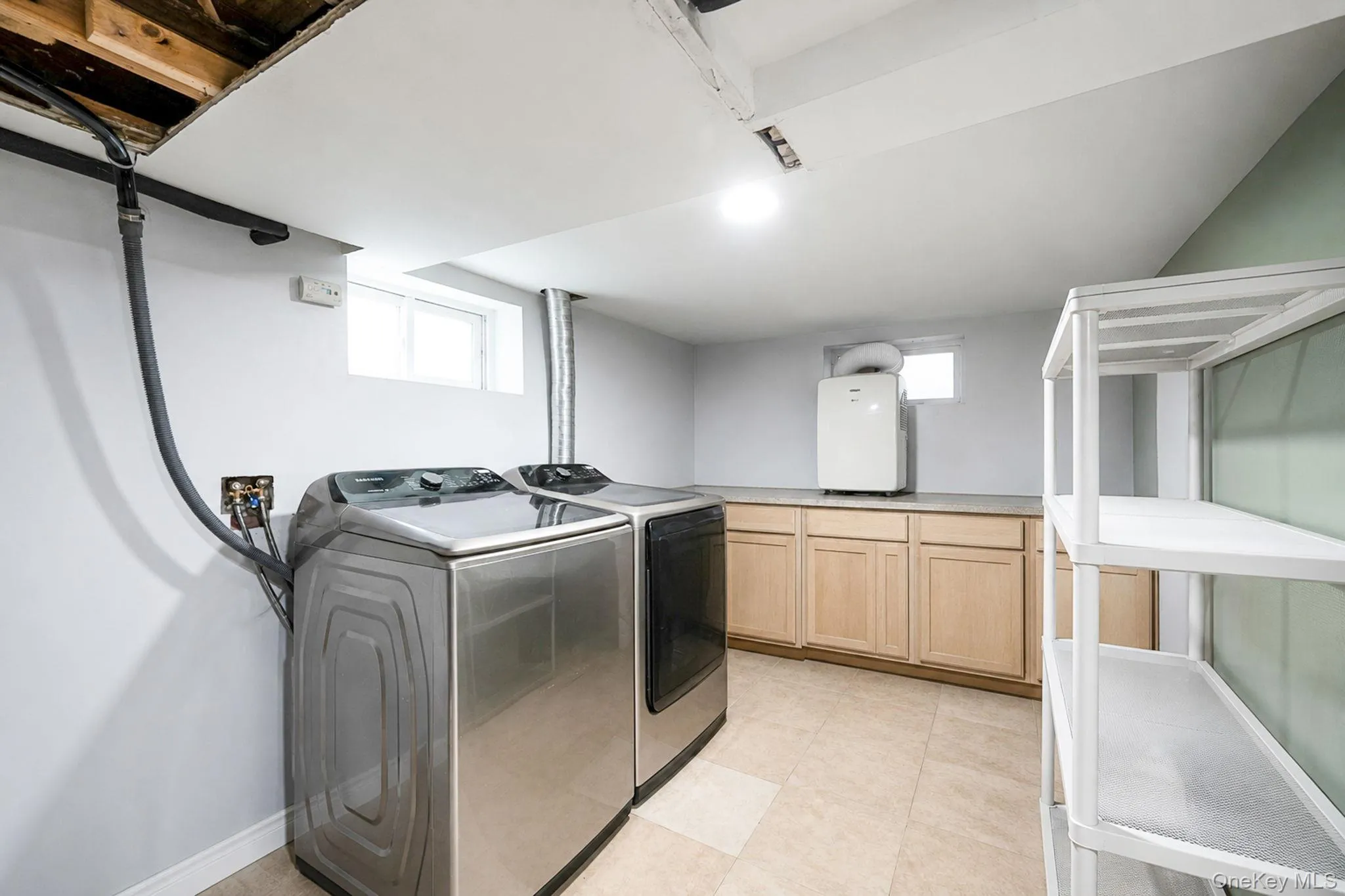 276 Dogwood Road, Brookhaven, NY, 2 Bedrooms Bedrooms, 4 Rooms Rooms,1 BathroomBathrooms,Residential,For Rent,Dogwood,0,1004714 276 Dogwood Road, Brookhaven, NY, 2 Bedrooms Bedrooms, 4 Rooms Rooms,1 BathroomBathrooms,Residential,For Rent,Dogwood,0,1004714