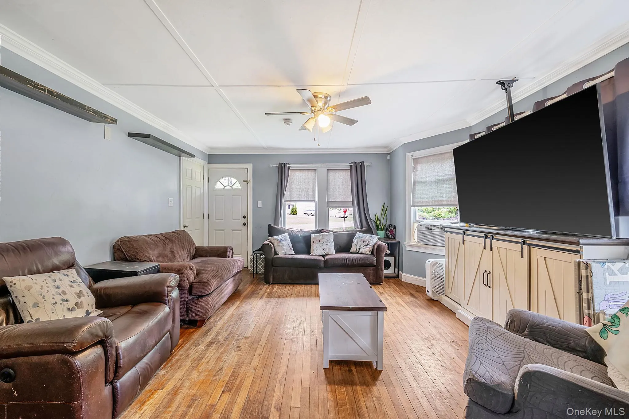 276 Dogwood Road, Brookhaven, NY, 2 Bedrooms Bedrooms, 4 Rooms Rooms,1 BathroomBathrooms,Residential,For Rent,Dogwood,0,1004714 276 Dogwood Road, Brookhaven, NY, 2 Bedrooms Bedrooms, 4 Rooms Rooms,1 BathroomBathrooms,Residential,For Rent,Dogwood,0,1004714