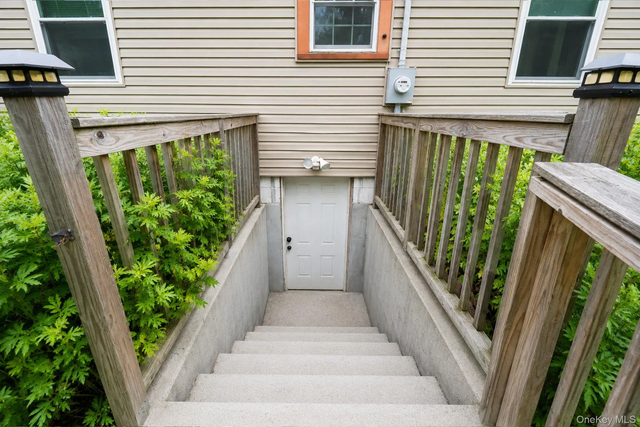 276 Dogwood Road, Brookhaven, NY, 2 Bedrooms Bedrooms, 4 Rooms Rooms,1 BathroomBathrooms,Residential,For Rent,Dogwood,0,1004714 276 Dogwood Road, Brookhaven, NY, 2 Bedrooms Bedrooms, 4 Rooms Rooms,1 BathroomBathrooms,Residential,For Rent,Dogwood,0,1004714