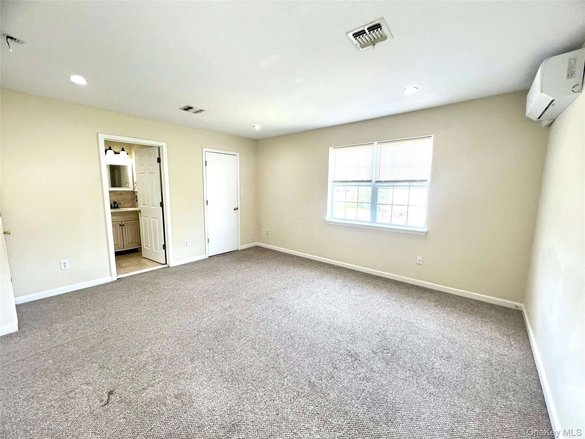 60 Peach Place, Middletown, NY, 3 Bedrooms Bedrooms, 12 Rooms Rooms,3 BathroomsBathrooms,Residential,For Rent,Peach,0,1004718 60 Peach Place, Middletown, NY, 3 Bedrooms Bedrooms, 12 Rooms Rooms,3 BathroomsBathrooms,Residential,For Rent,Peach,0,1004718
