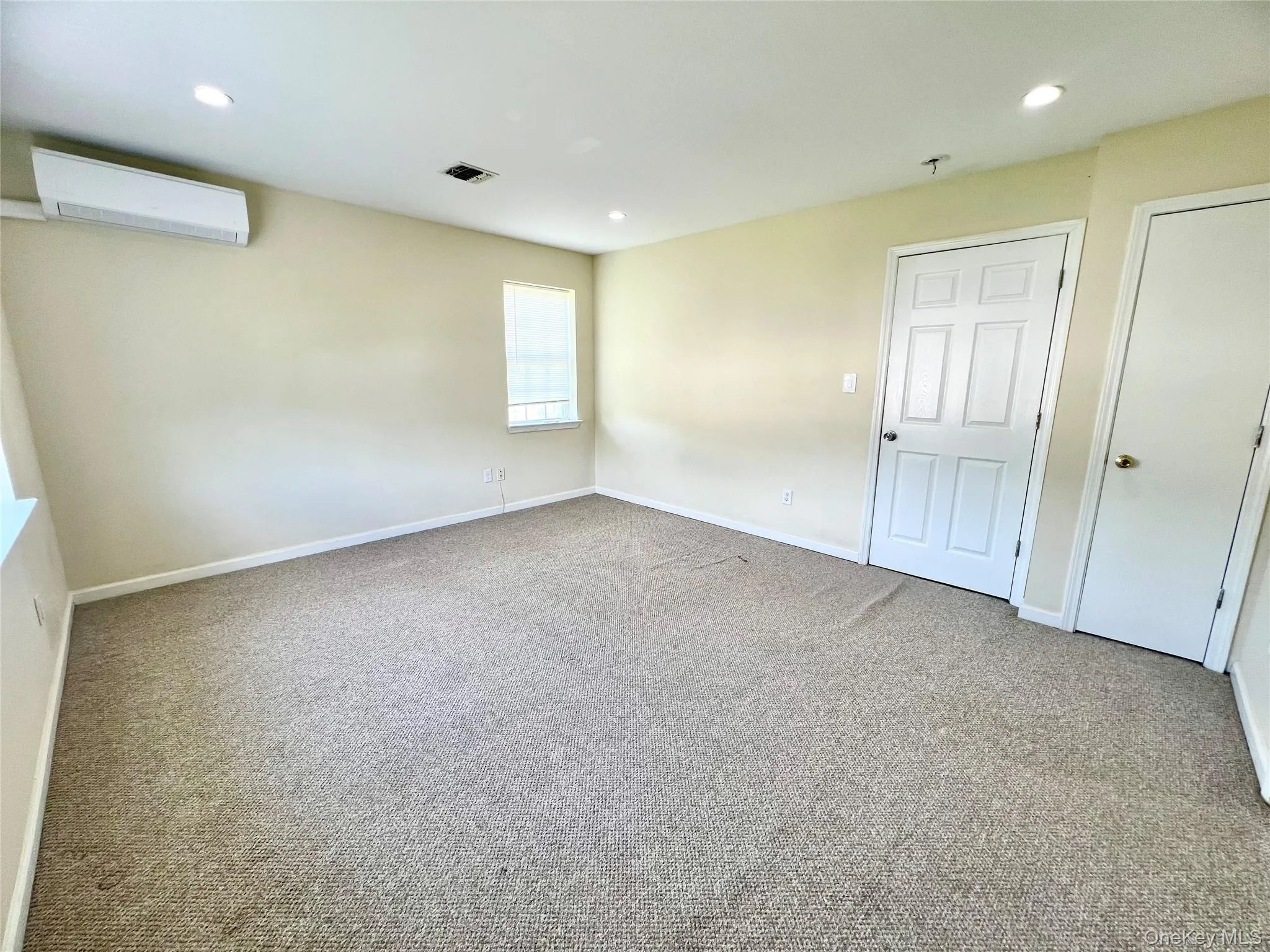 60 Peach Place, Middletown, NY, 3 Bedrooms Bedrooms, 12 Rooms Rooms,3 BathroomsBathrooms,Residential,For Rent,Peach,0,1004718 60 Peach Place, Middletown, NY, 3 Bedrooms Bedrooms, 12 Rooms Rooms,3 BathroomsBathrooms,Residential,For Rent,Peach,0,1004718