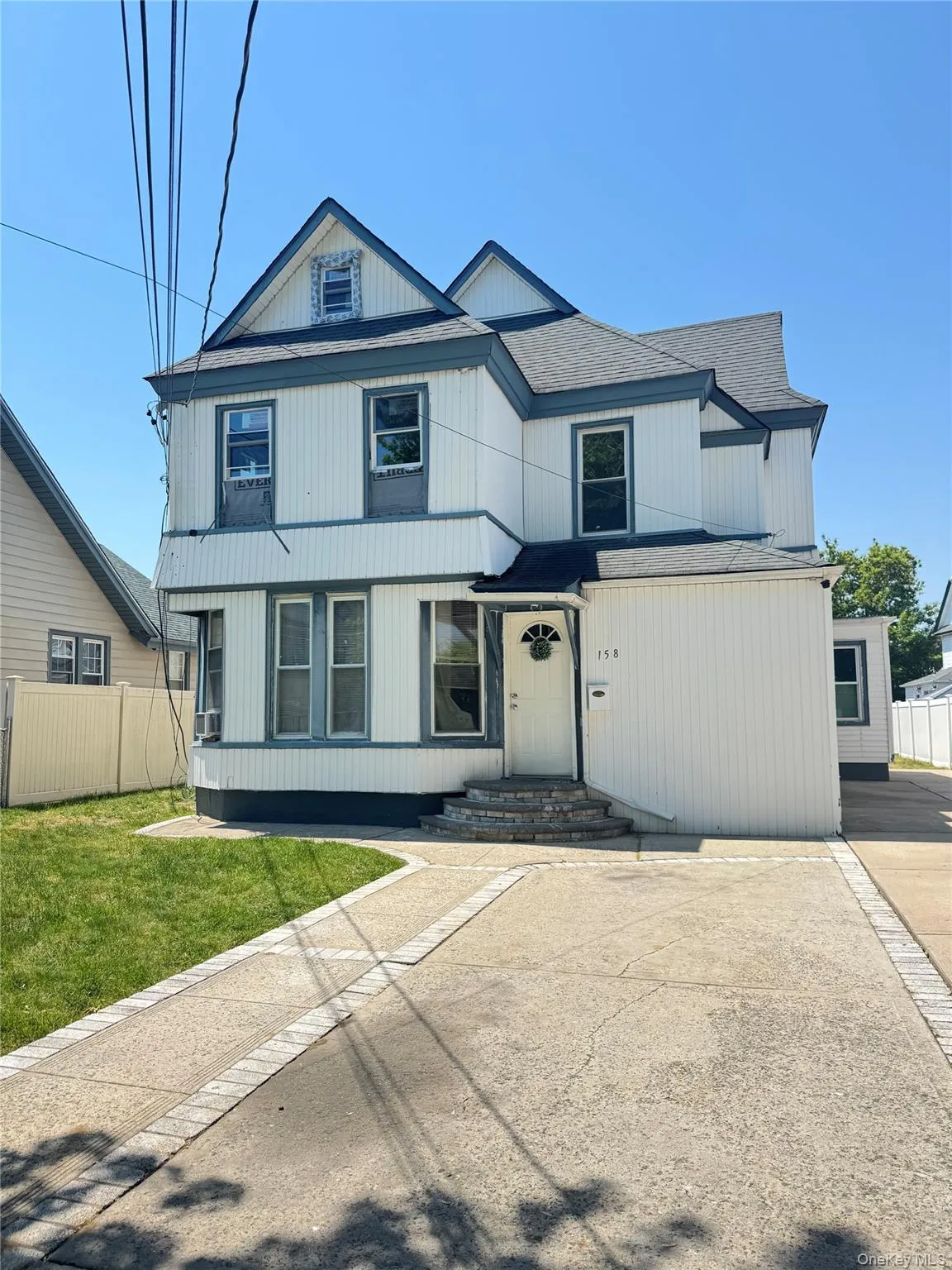 158 Church Street, Hempstead, NY, 3 Bedrooms Bedrooms, 5 Rooms Rooms,1 BathroomBathrooms,Residential Lease,For Rent,Church,0,1004721 158 Church Street, Hempstead, NY, 3 Bedrooms Bedrooms, 5 Rooms Rooms,1 BathroomBathrooms,Residential Lease,For Rent,Church,0,1004721