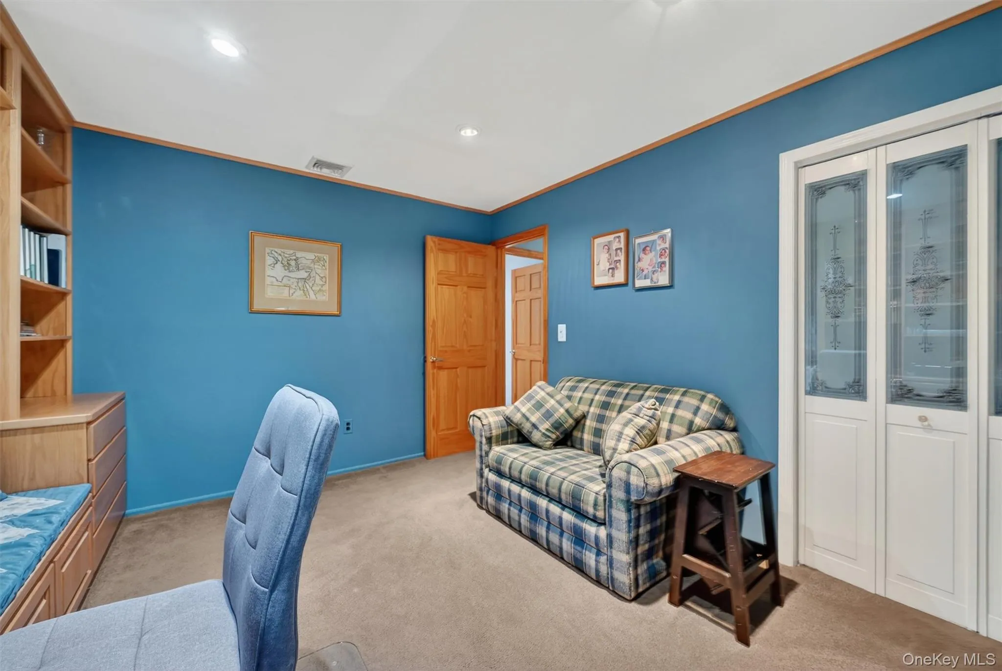 SECOND BEDROOM: Spacious built-in storage, ample workspace, and flexible use to fit your lifestyle needs. SECOND BEDROOM: Spacious built-in storage, ample workspace, and flexible use to fit your lifestyle needs.