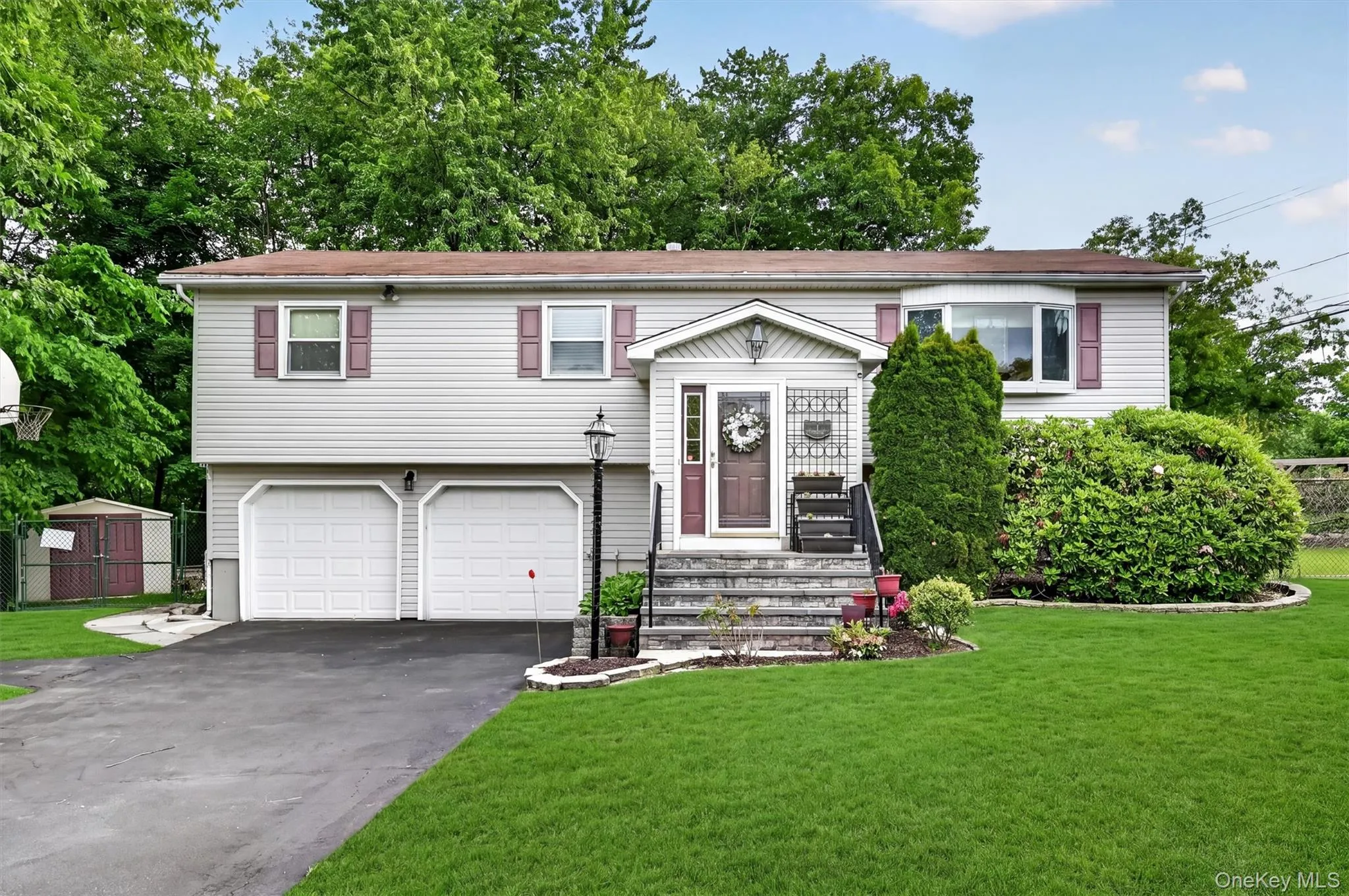 Schedule a visit. 7 Spur Drive, Nanuet, NY Schedule a visit. 7 Spur Drive, Nanuet, NY