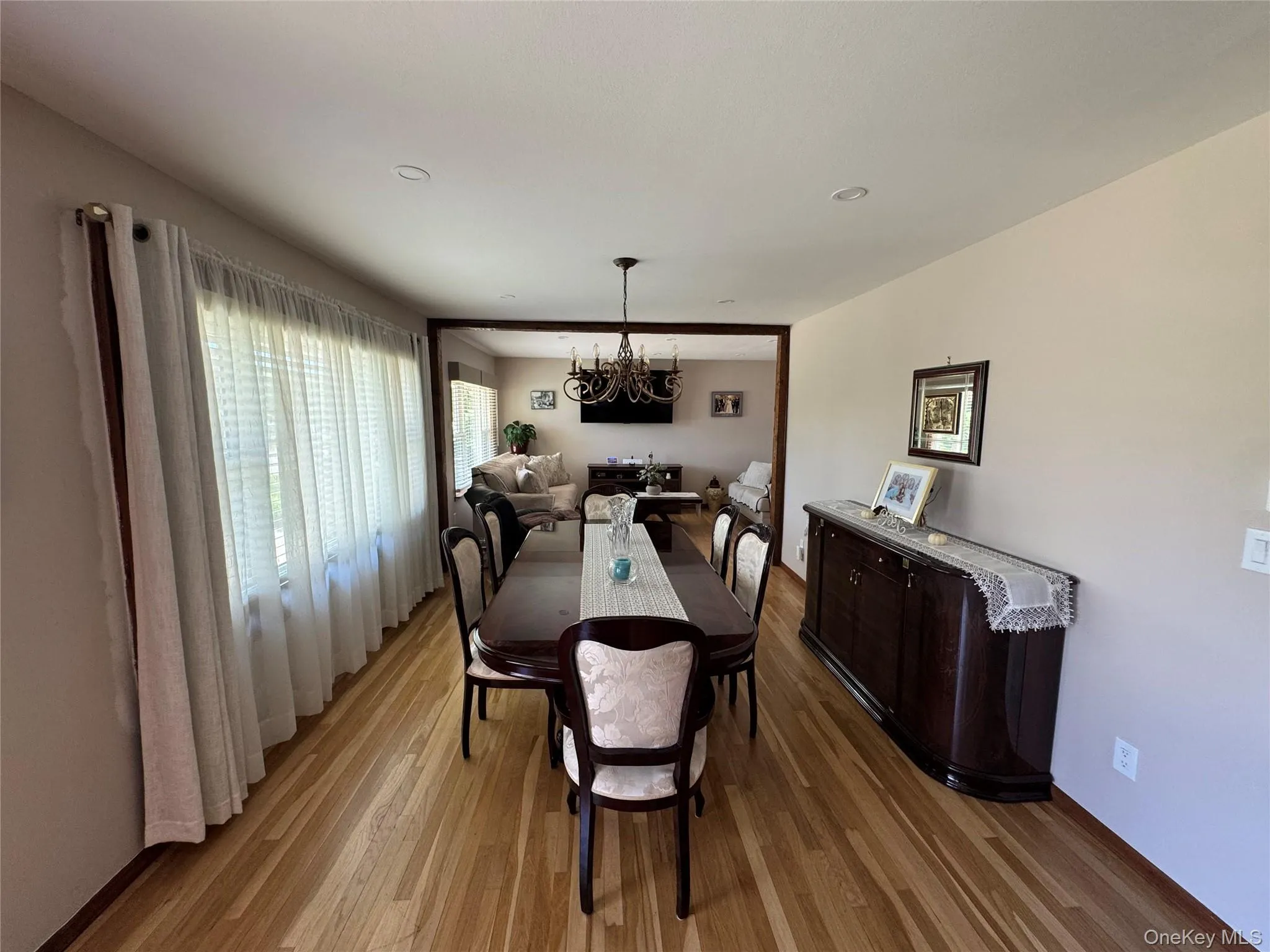 98 8th Street, Babylon, NY, 3 Bedrooms Bedrooms, 6 Rooms Rooms,2 BathroomsBathrooms,Residential,For Rent,8th,0,1004727 98 8th Street, Babylon, NY, 3 Bedrooms Bedrooms, 6 Rooms Rooms,2 BathroomsBathrooms,Residential,For Rent,8th,0,1004727