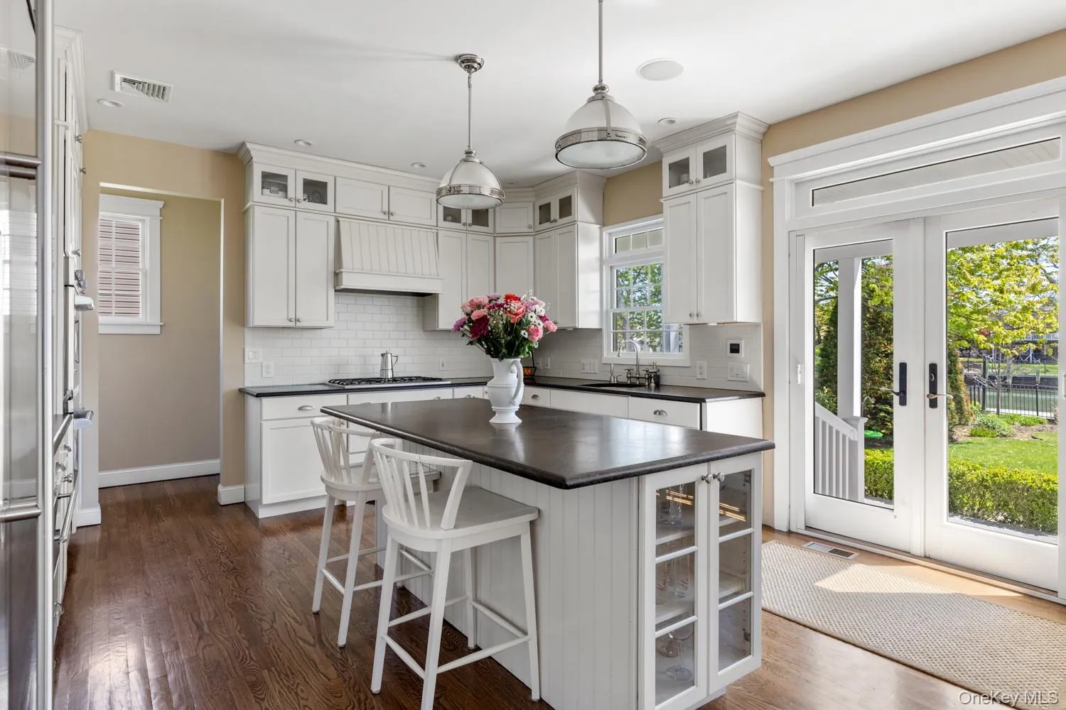 20 Carman Street, Oyster Bay, NY, 4 Bedrooms Bedrooms, 15 Rooms Rooms,2 BathroomsBathrooms,Residential,For Rent,Carman,0,1004734 20 Carman Street, Oyster Bay, NY, 4 Bedrooms Bedrooms, 15 Rooms Rooms,2 BathroomsBathrooms,Residential,For Rent,Carman,0,1004734
