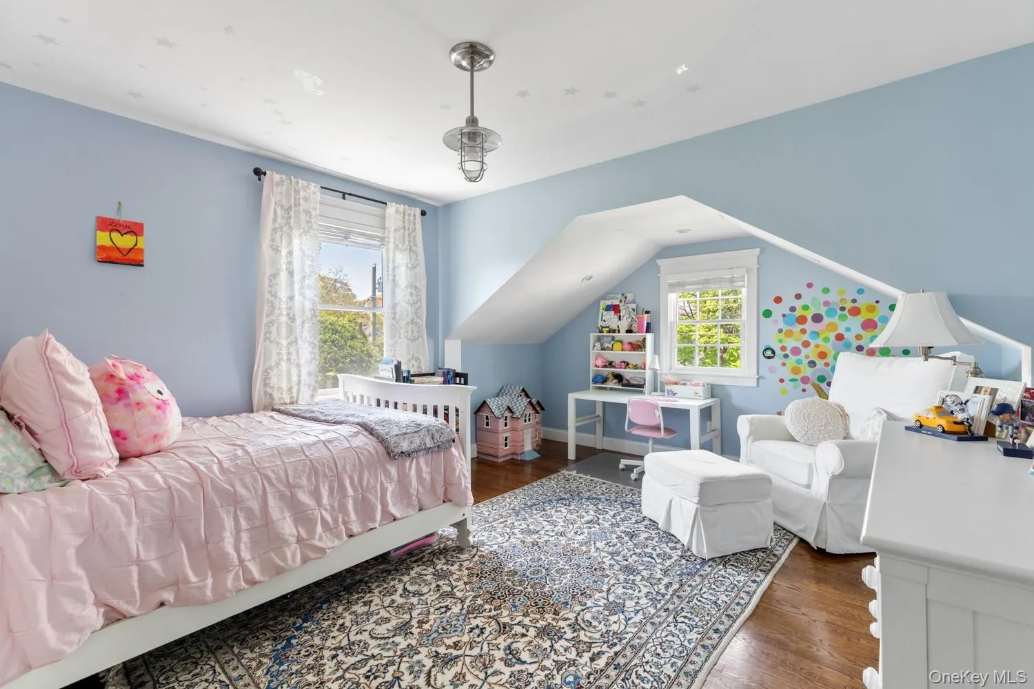 20 Carman Street, Oyster Bay, NY, 4 Bedrooms Bedrooms, 15 Rooms Rooms,2 BathroomsBathrooms,Residential,For Rent,Carman,0,1004734 20 Carman Street, Oyster Bay, NY, 4 Bedrooms Bedrooms, 15 Rooms Rooms,2 BathroomsBathrooms,Residential,For Rent,Carman,0,1004734