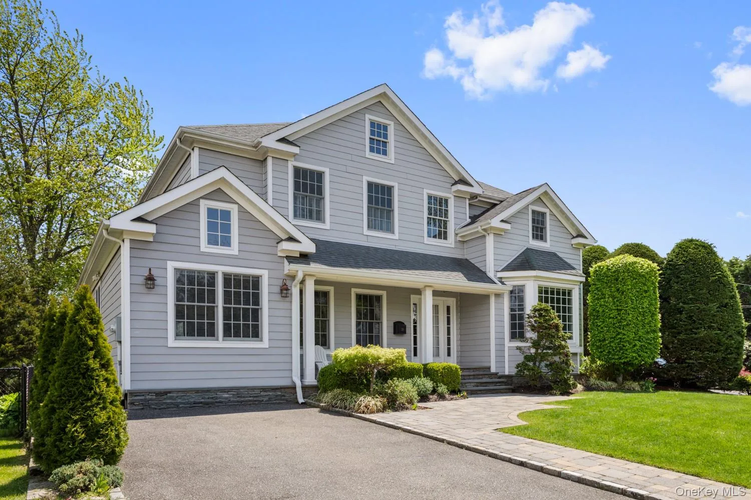 20 Carman Street, Oyster Bay, NY, 4 Bedrooms Bedrooms, 15 Rooms Rooms,2 BathroomsBathrooms,Residential,For Rent,Carman,0,1004734 20 Carman Street, Oyster Bay, NY, 4 Bedrooms Bedrooms, 15 Rooms Rooms,2 BathroomsBathrooms,Residential,For Rent,Carman,0,1004734