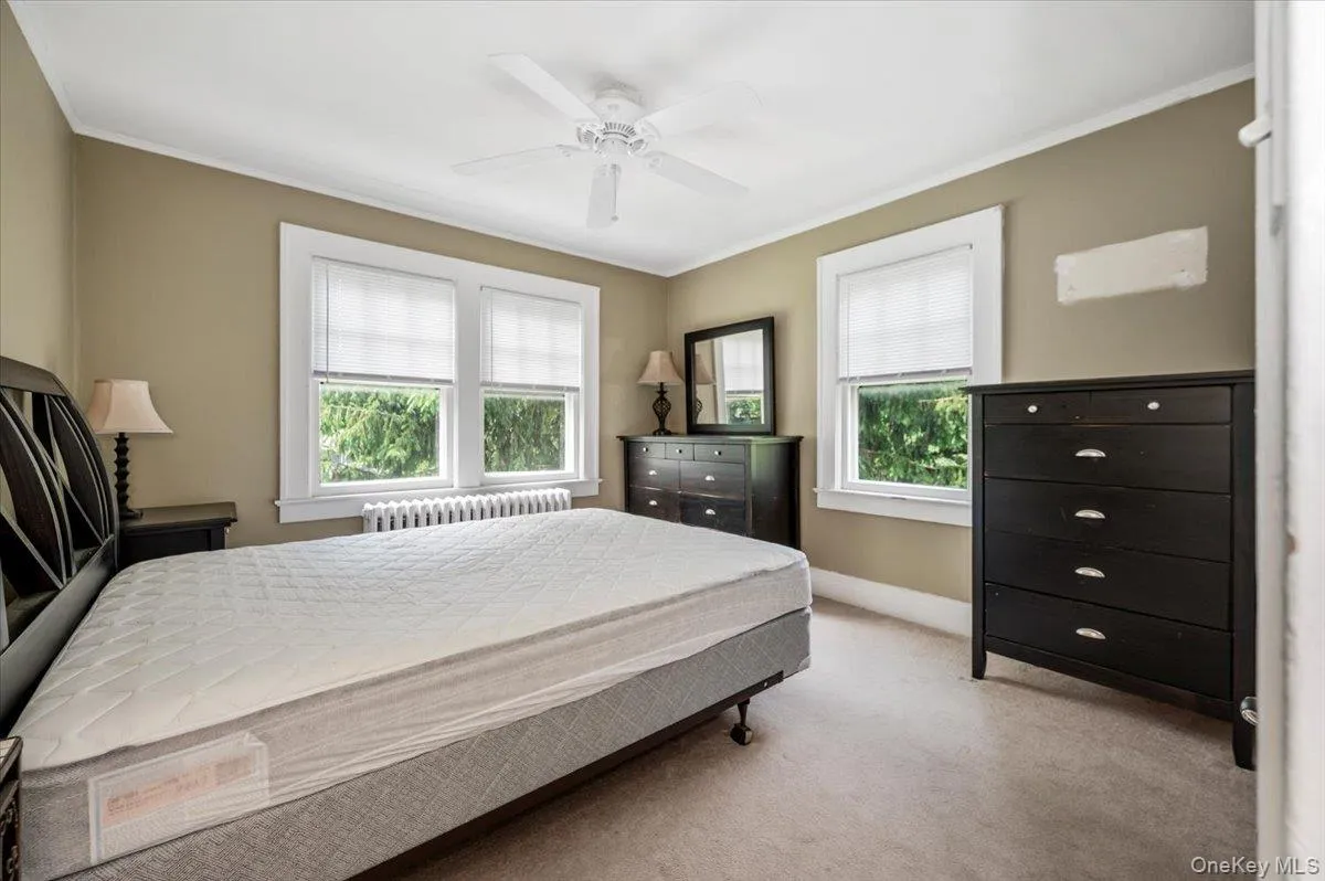 36 Seaview Avenue, Huntington, NY, 4 Bedrooms Bedrooms, 9 Rooms Rooms,2 BathroomsBathrooms,Residential,For Rent,Seaview,0,1004736 36 Seaview Avenue, Huntington, NY, 4 Bedrooms Bedrooms, 9 Rooms Rooms,2 BathroomsBathrooms,Residential,For Rent,Seaview,0,1004736